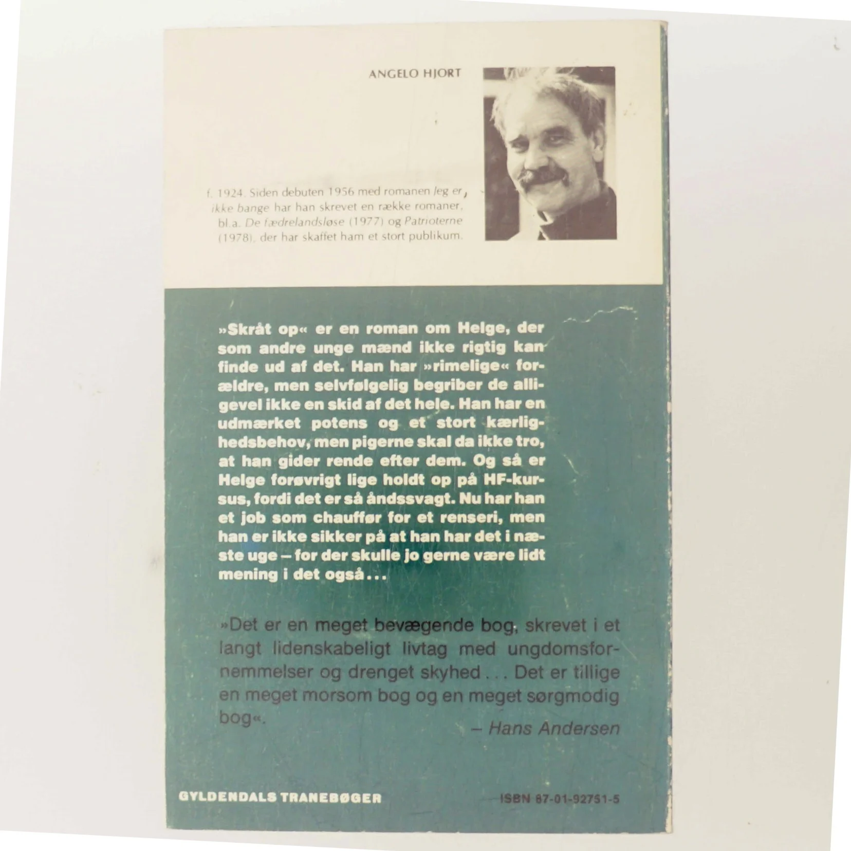 Skråt op af Angelo Hjort (Bog)