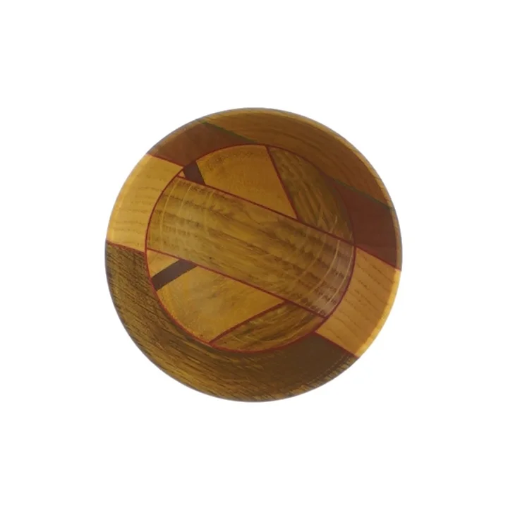 Skål i træ med røde streger