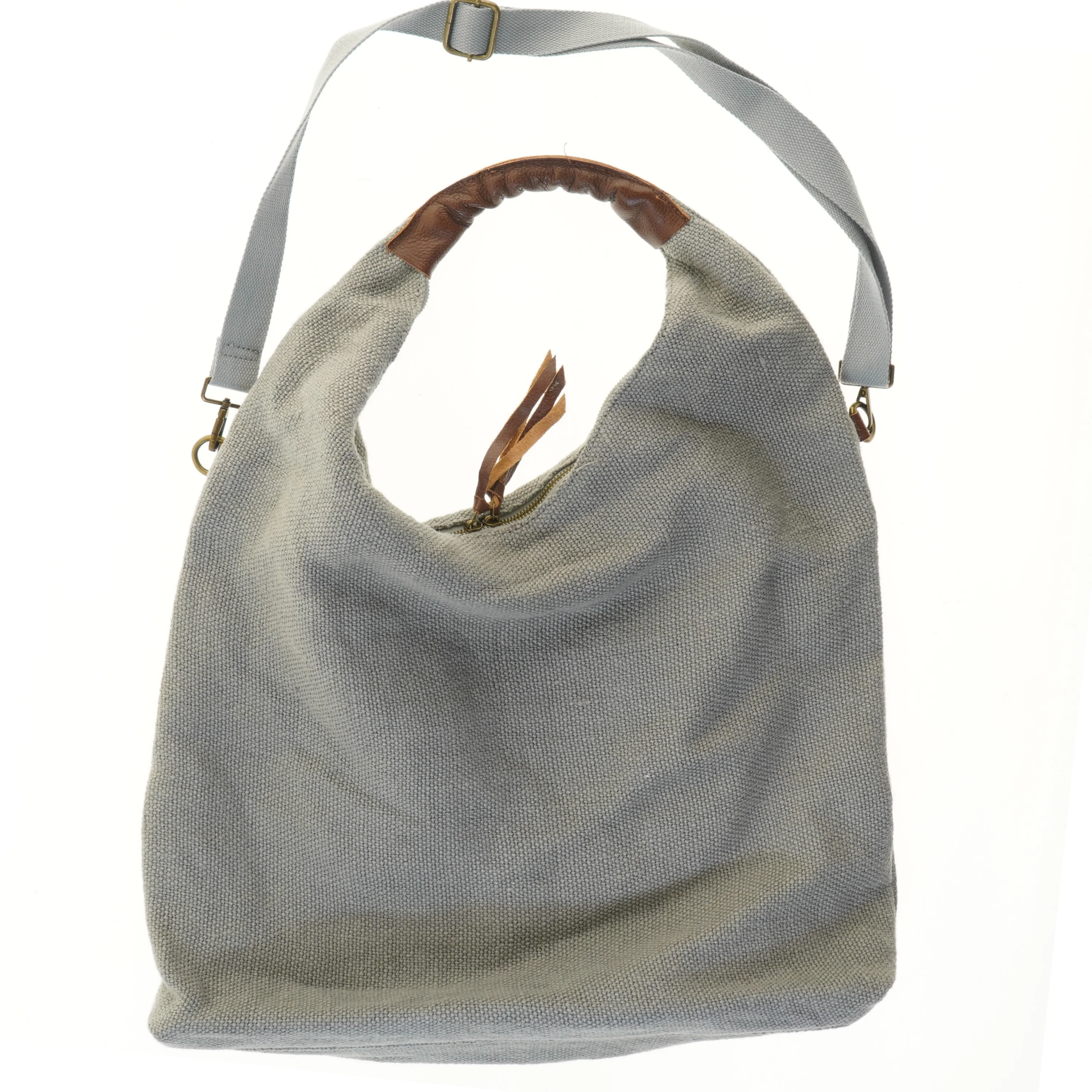 Stor grå skuldertaske (str. 65x50 cm)