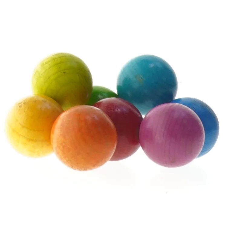 Farverige kugler i træ (str. 11 cm)