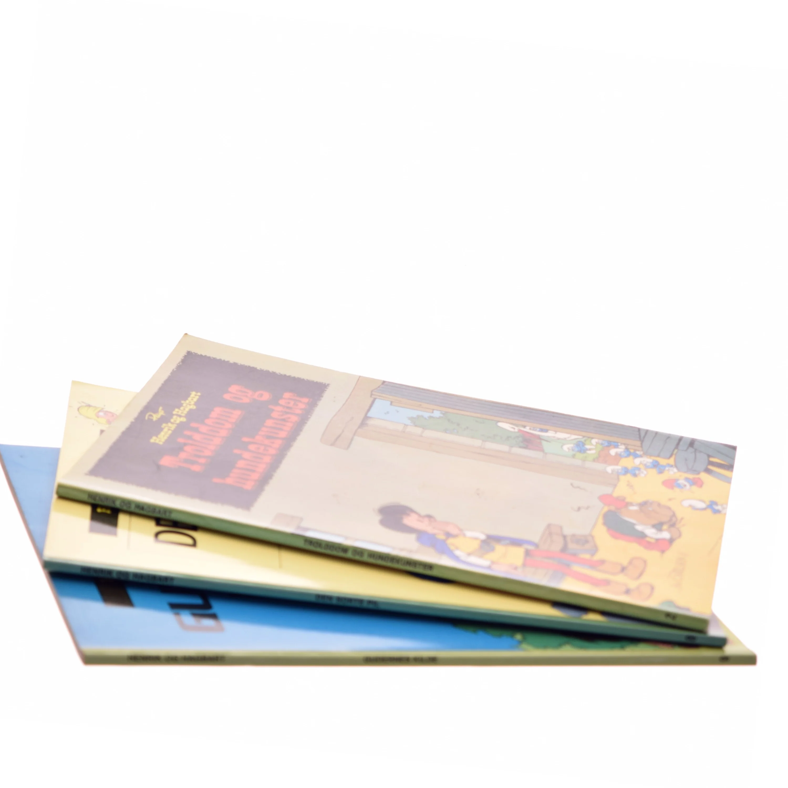 Henrik og Hagbart: Trolddom og hundekunster mm.fl. af Peyo