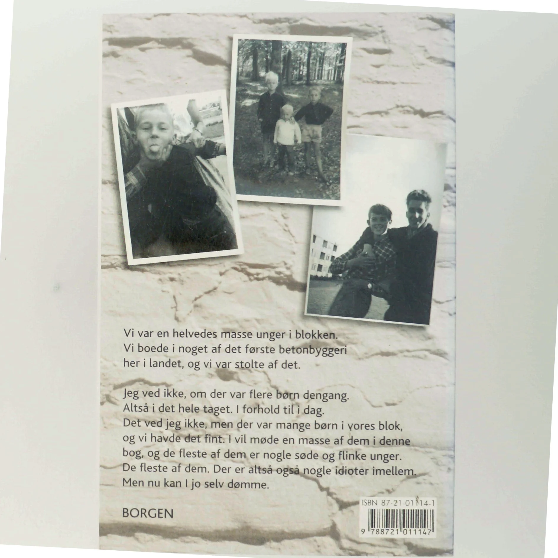 En lille lort med fregner af Sven Ørnø (Bog)