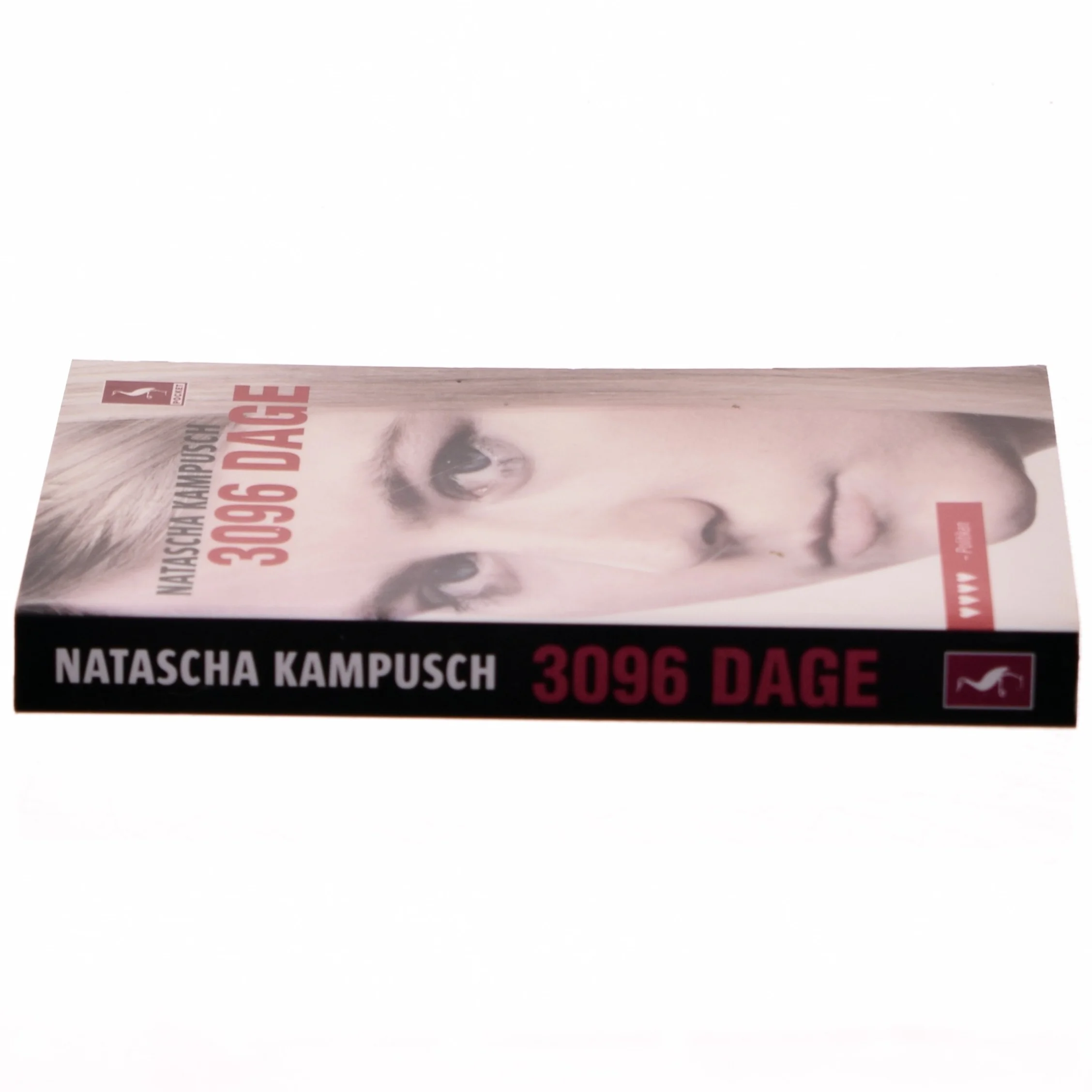 3096 dage af Natascha Kampusch (Bog)