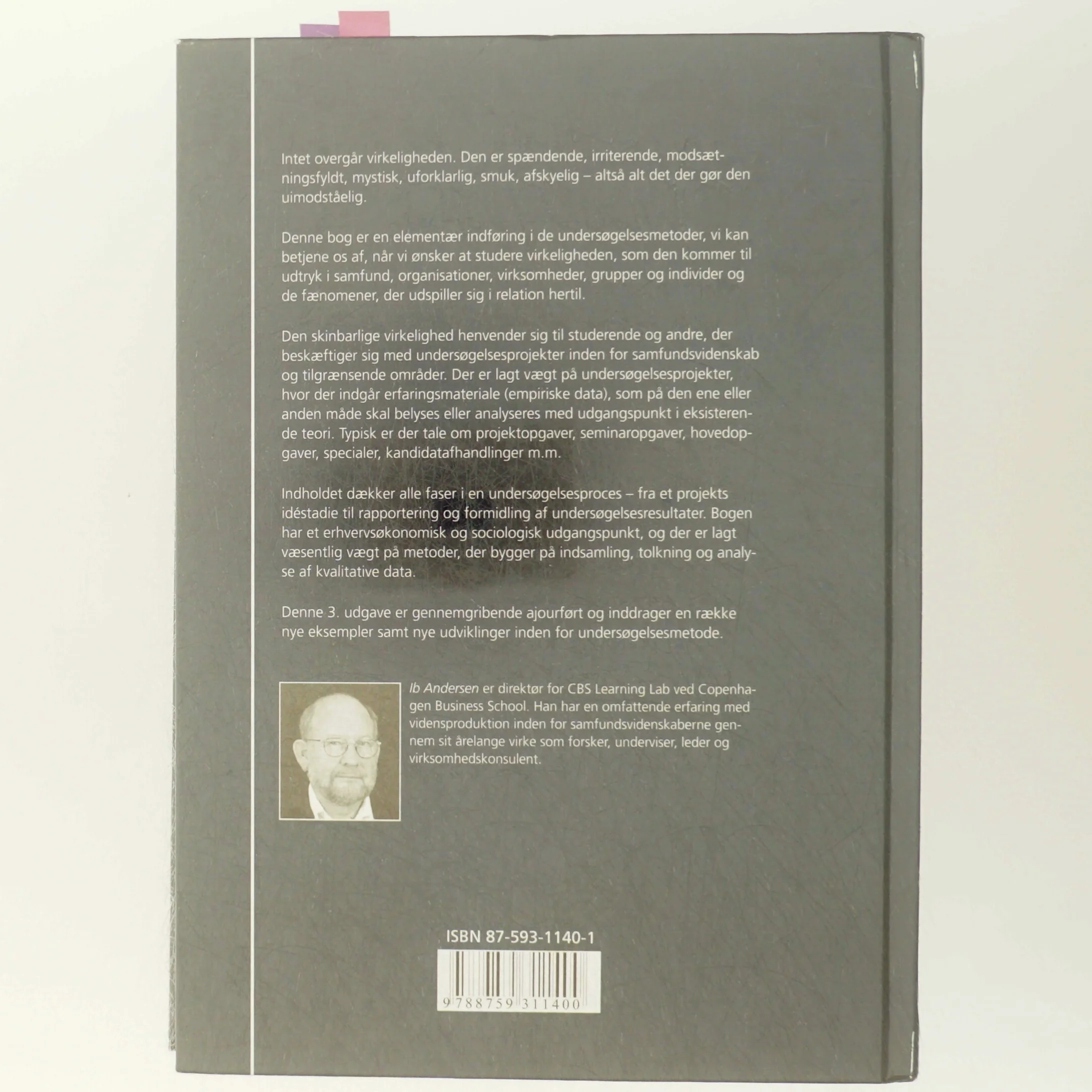 Den skinbarlige virkelighed af Ib Andersen (f. 1943) (Bog)