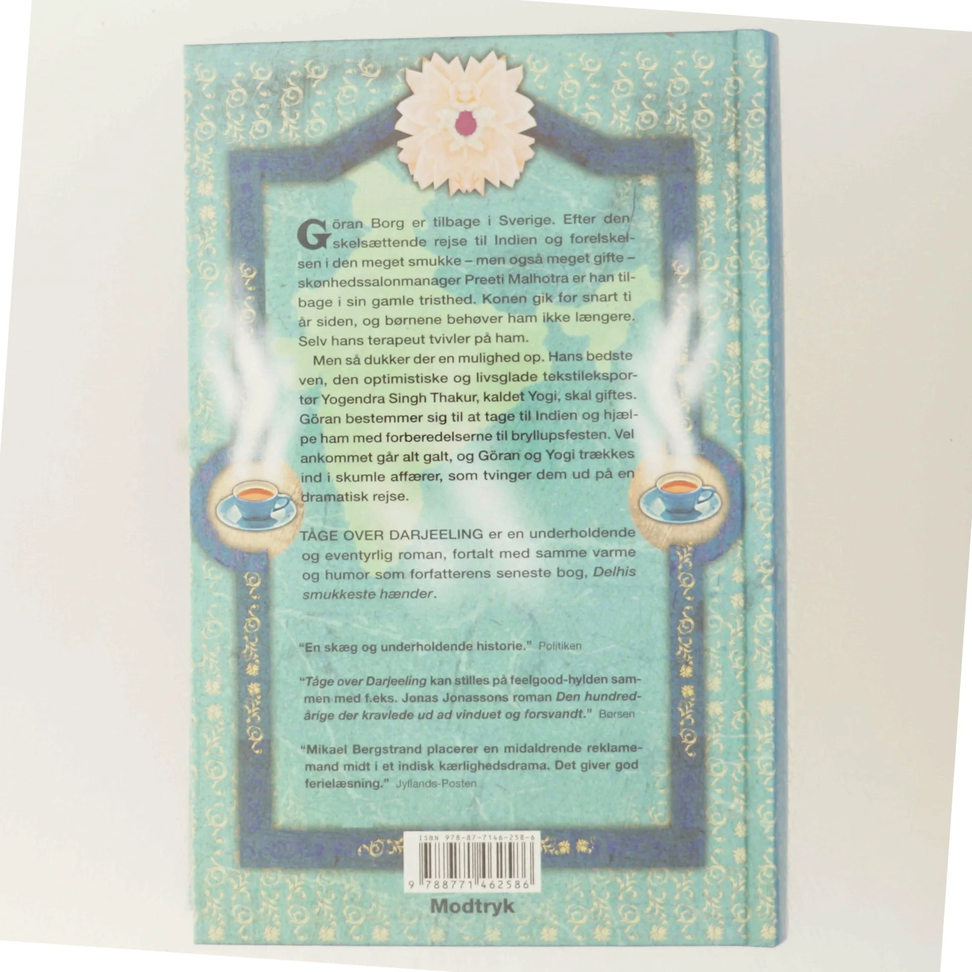 Tage over Darjeeling af Mikael Bergstrand fra Modtryk