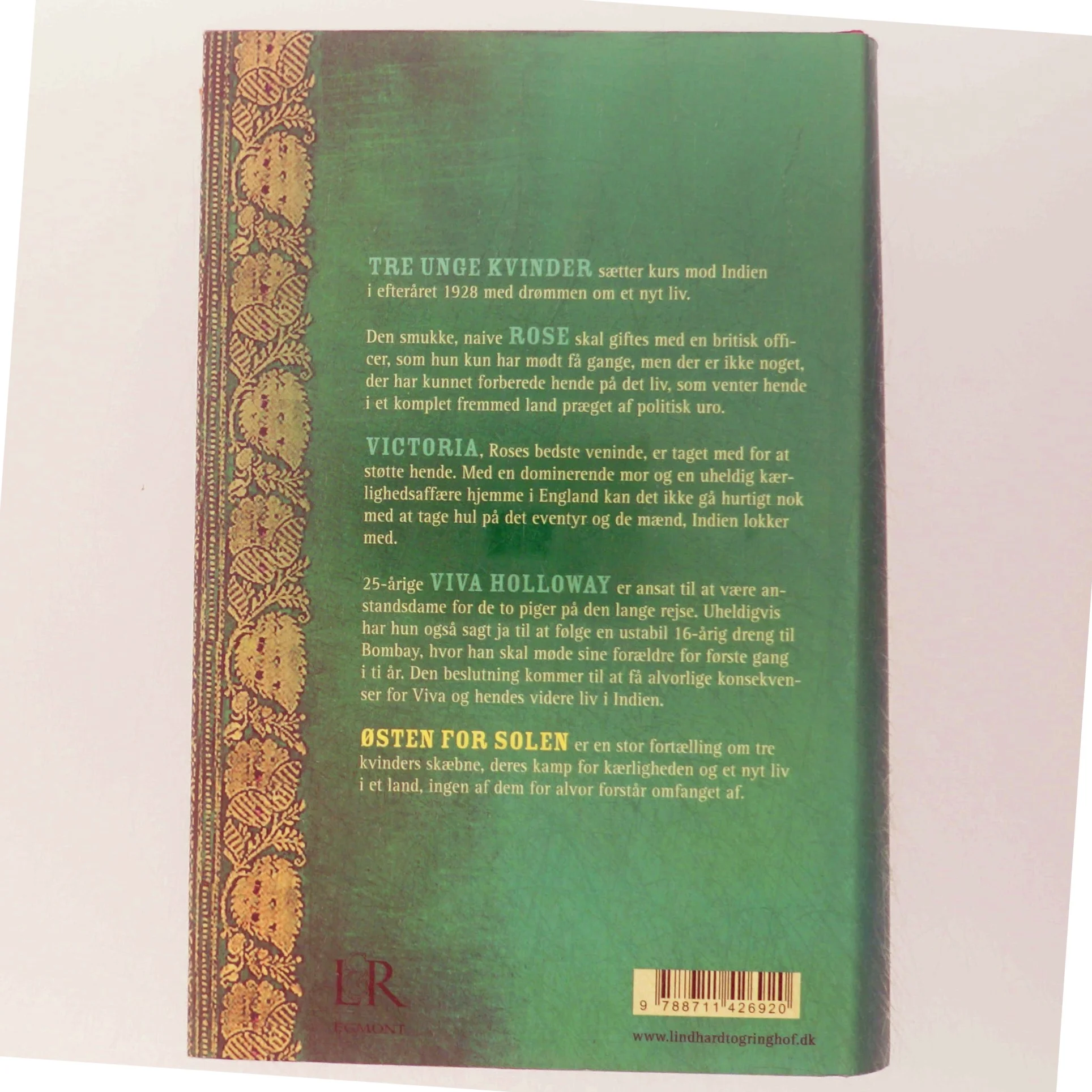 Østen for solen af Julia Gregson (Bog)