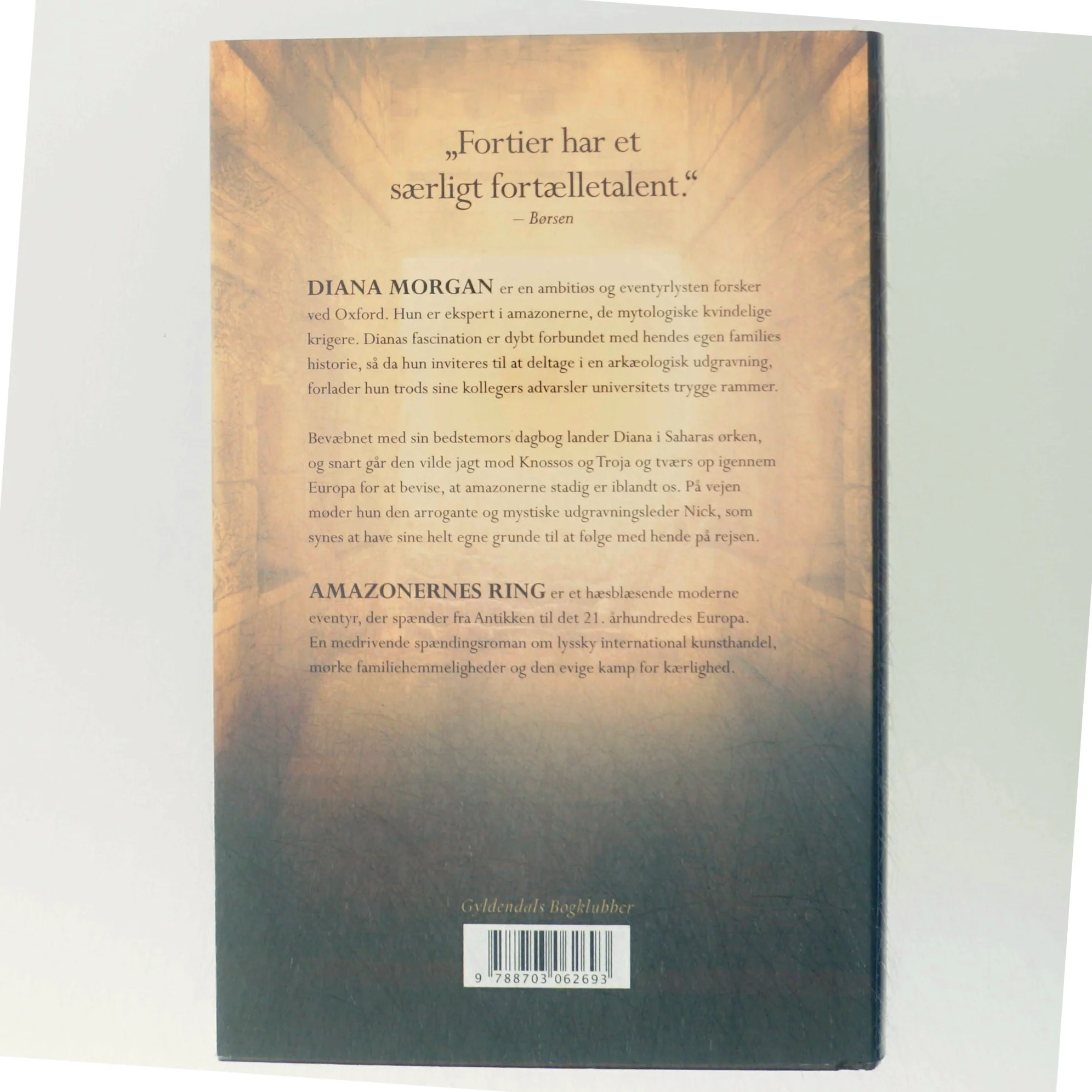 Amazonernes ring : roman af Anne Fortier (Bog)