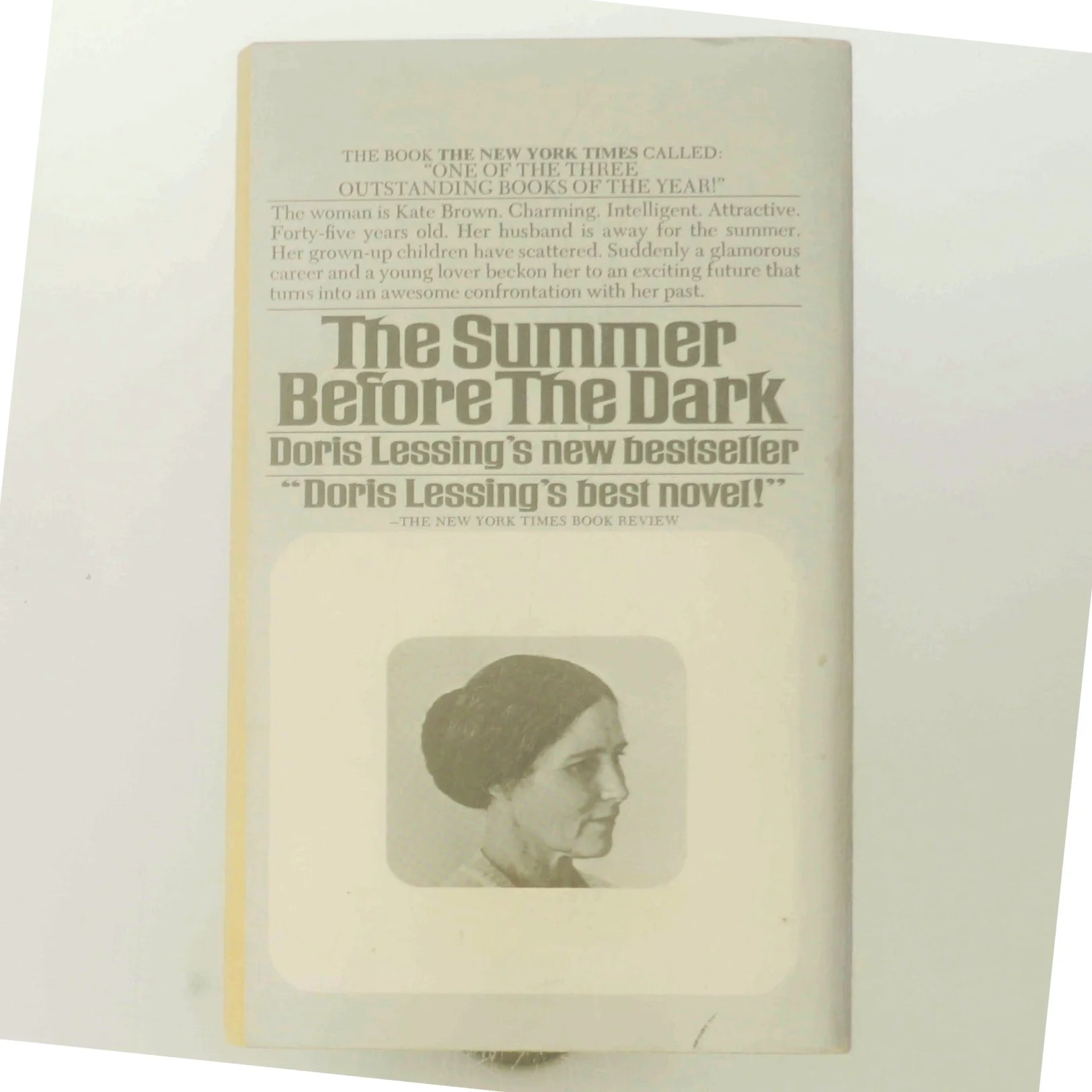 The Summer Before The Dark af Doris Lessing (Bog)