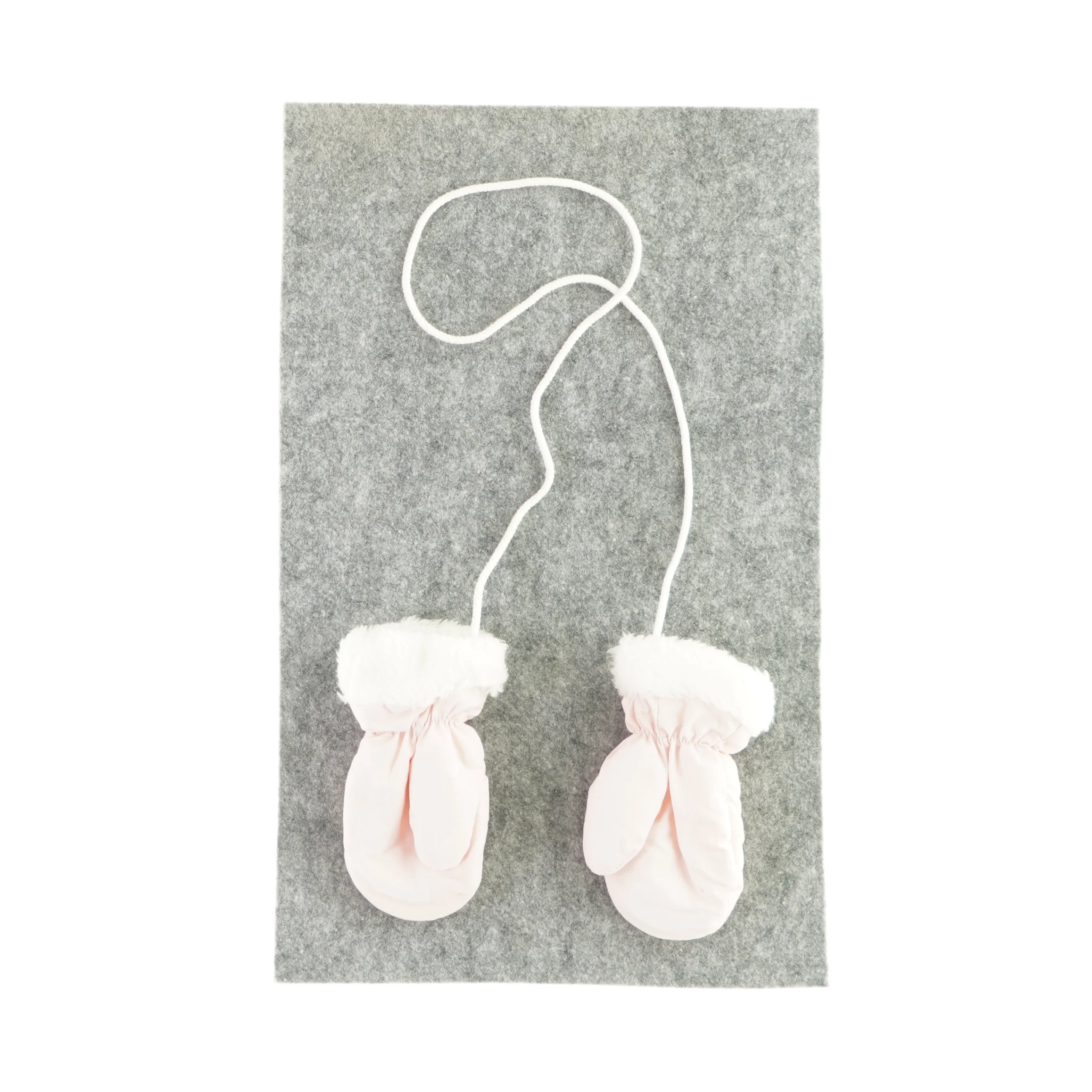 Luffer til barn med snor 