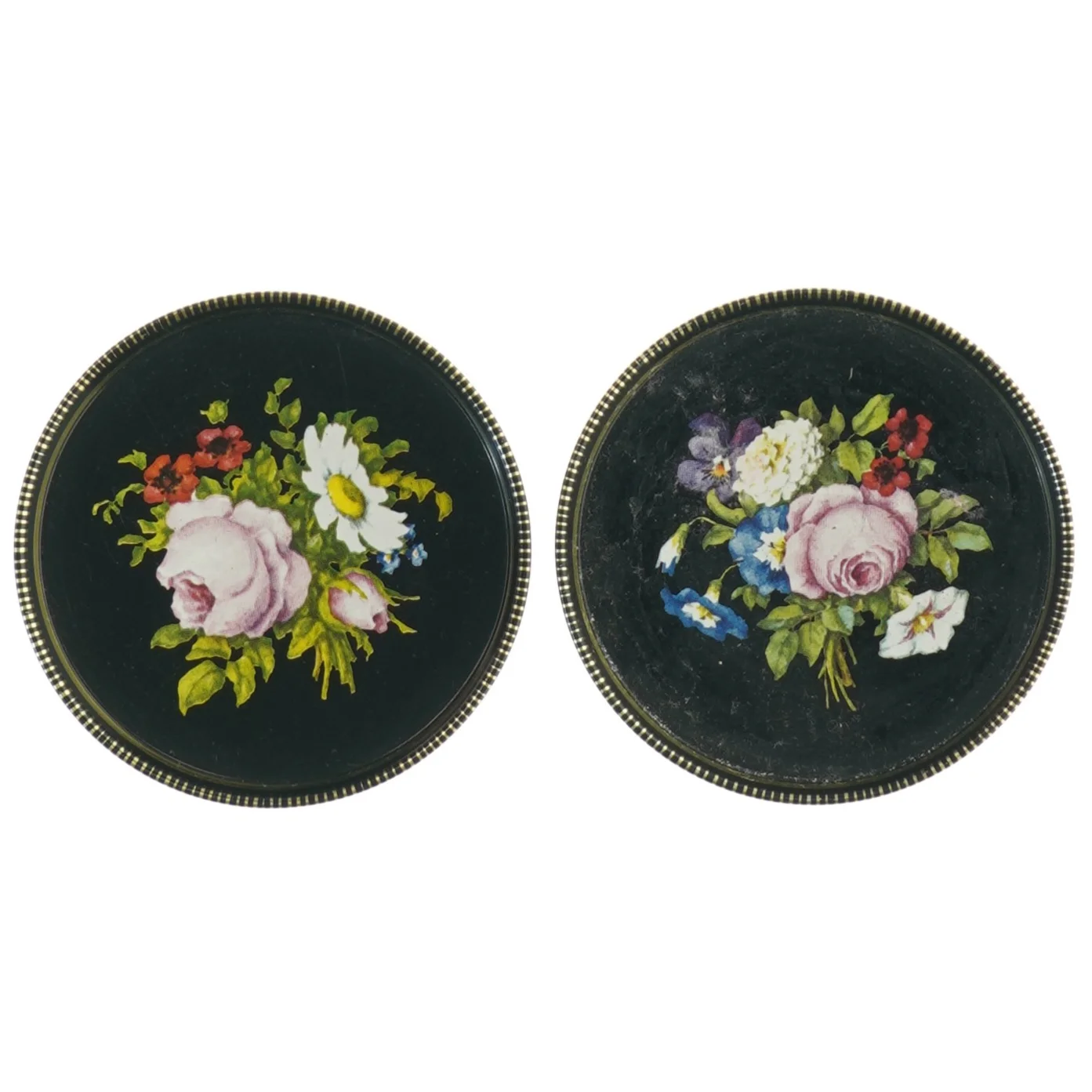 Samling af dåser med juletema fra Pobra (str. 9,5x0,5 cm)