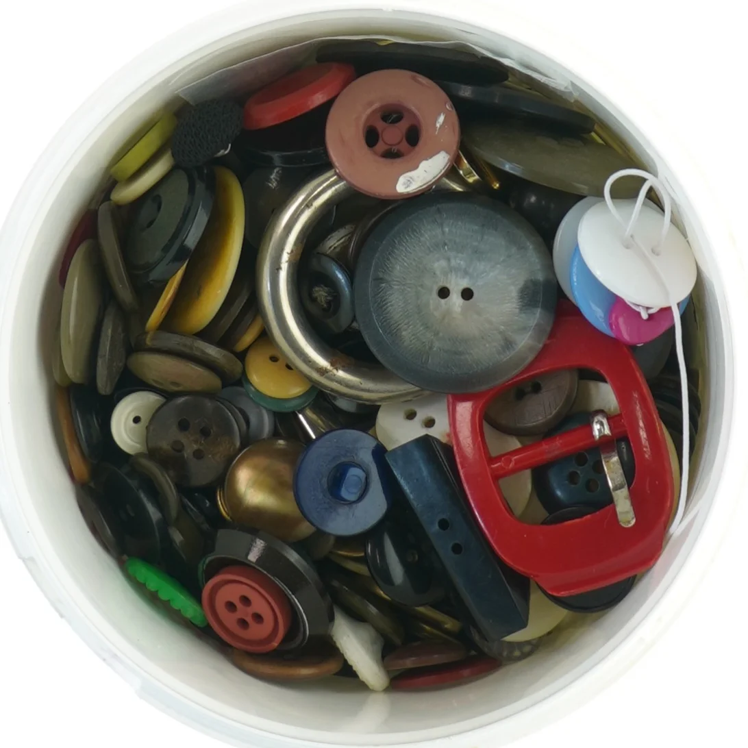 Assorteret knapper (str. mix )