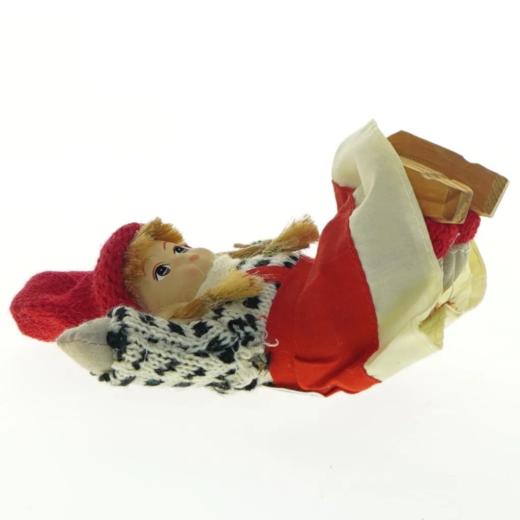 Nisse med strikket tøj (str. 14x7 cm)