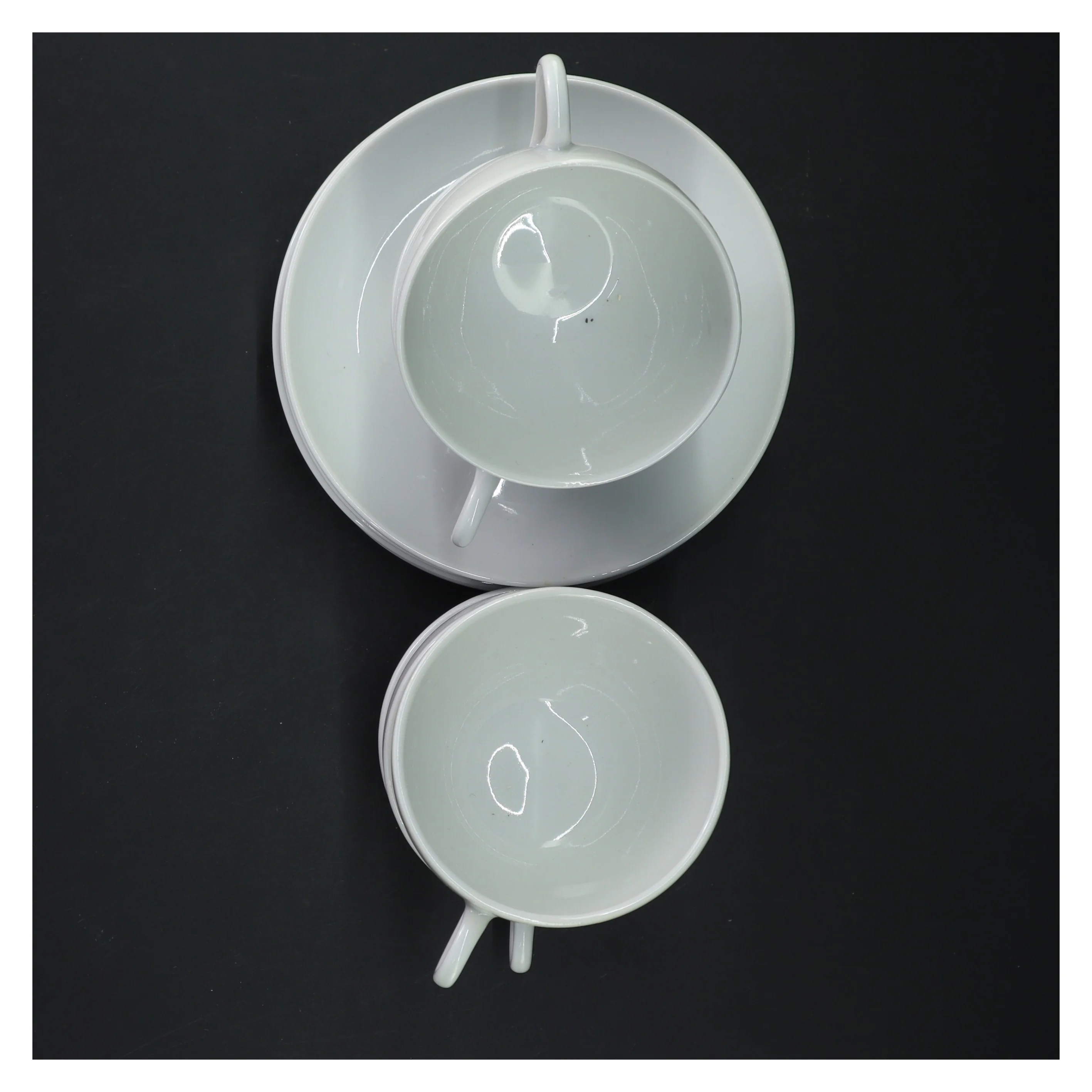 5 stk Pillivuyt Cecil kaffekopper (18 cl) med underkopper.