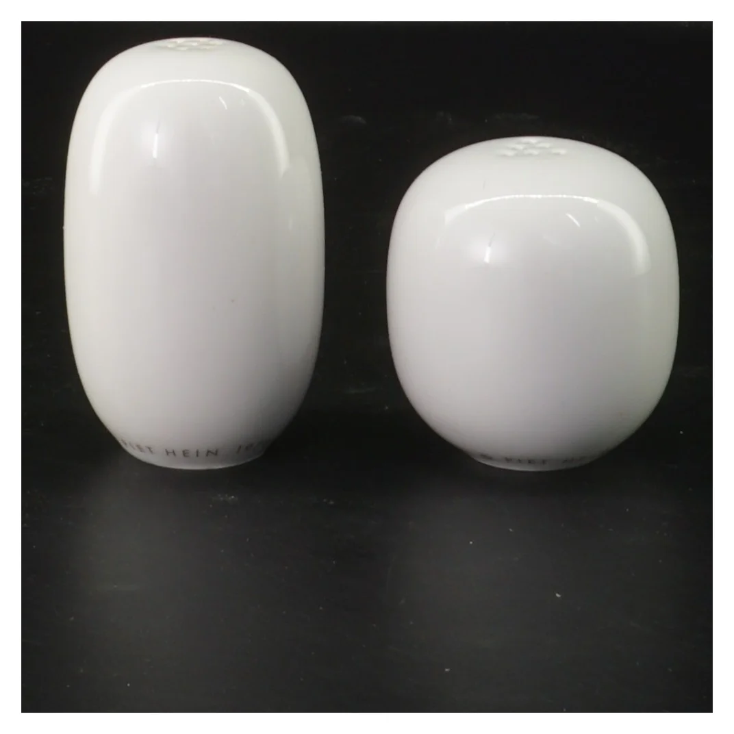 Piet Hein Salt og pebersæt i porcelæn (vintage) (str. 5 og 7 cm)