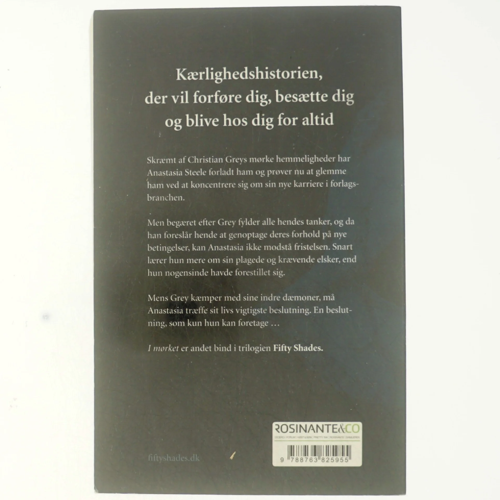 Fifty shades af E. L. James (Bog)