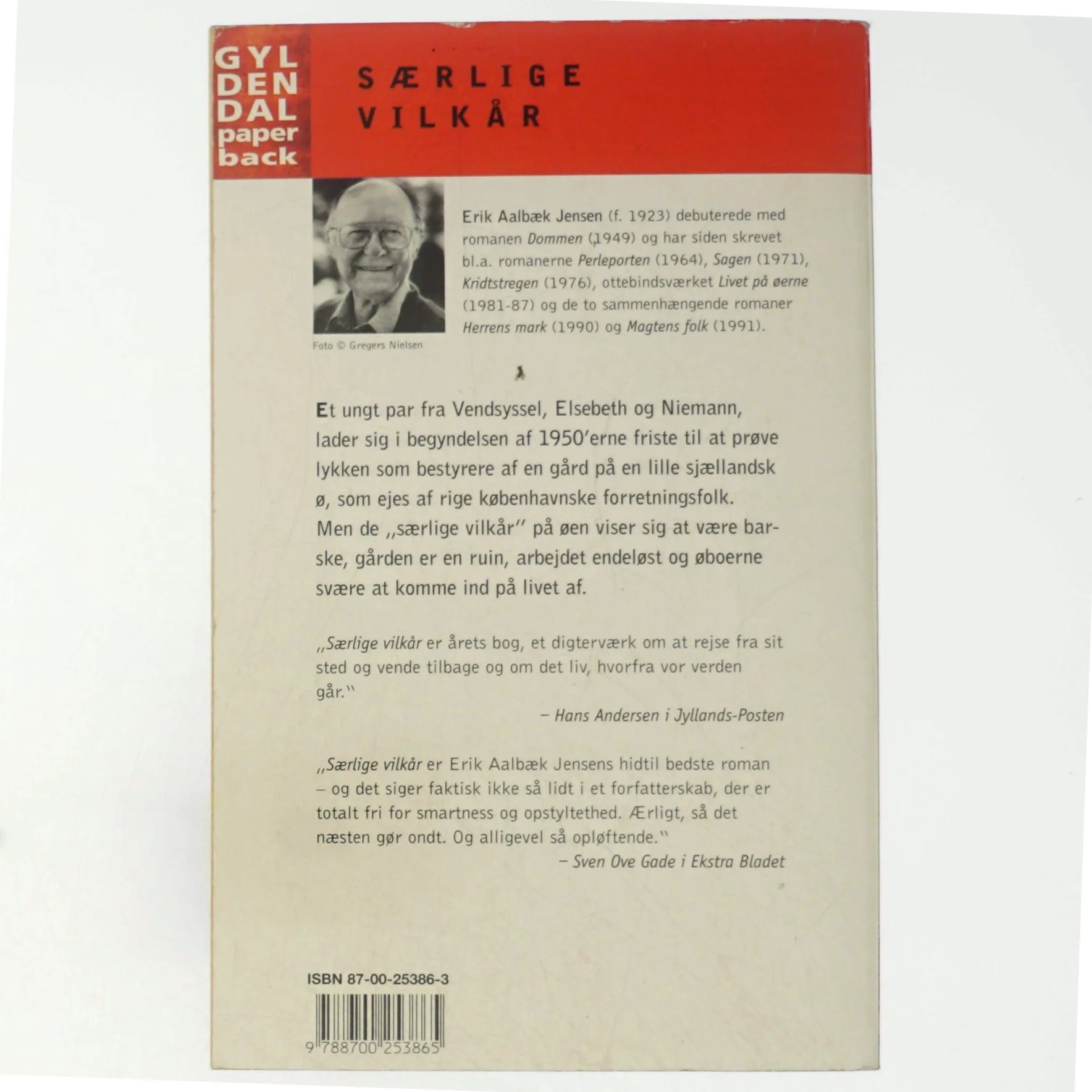 Særlige vilkår : roman af Erik Aalbæk Jensen (Bog)