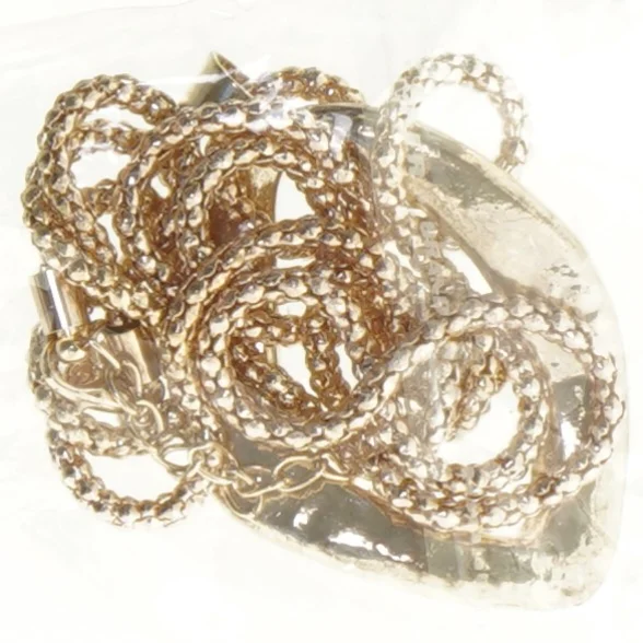 Halskæde (str. 6 x 6 cm)