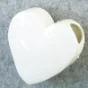 Porcelæns vase, hjerte form (str. 12 x 13 x 6 cm)