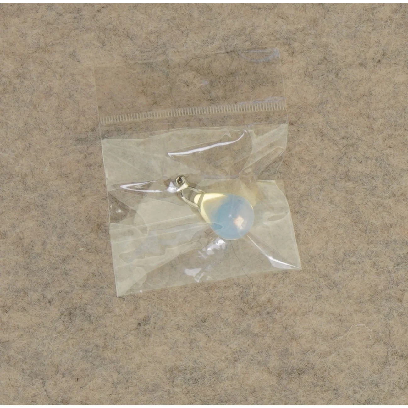 Vedhæng (str. 3 x 1 cm)