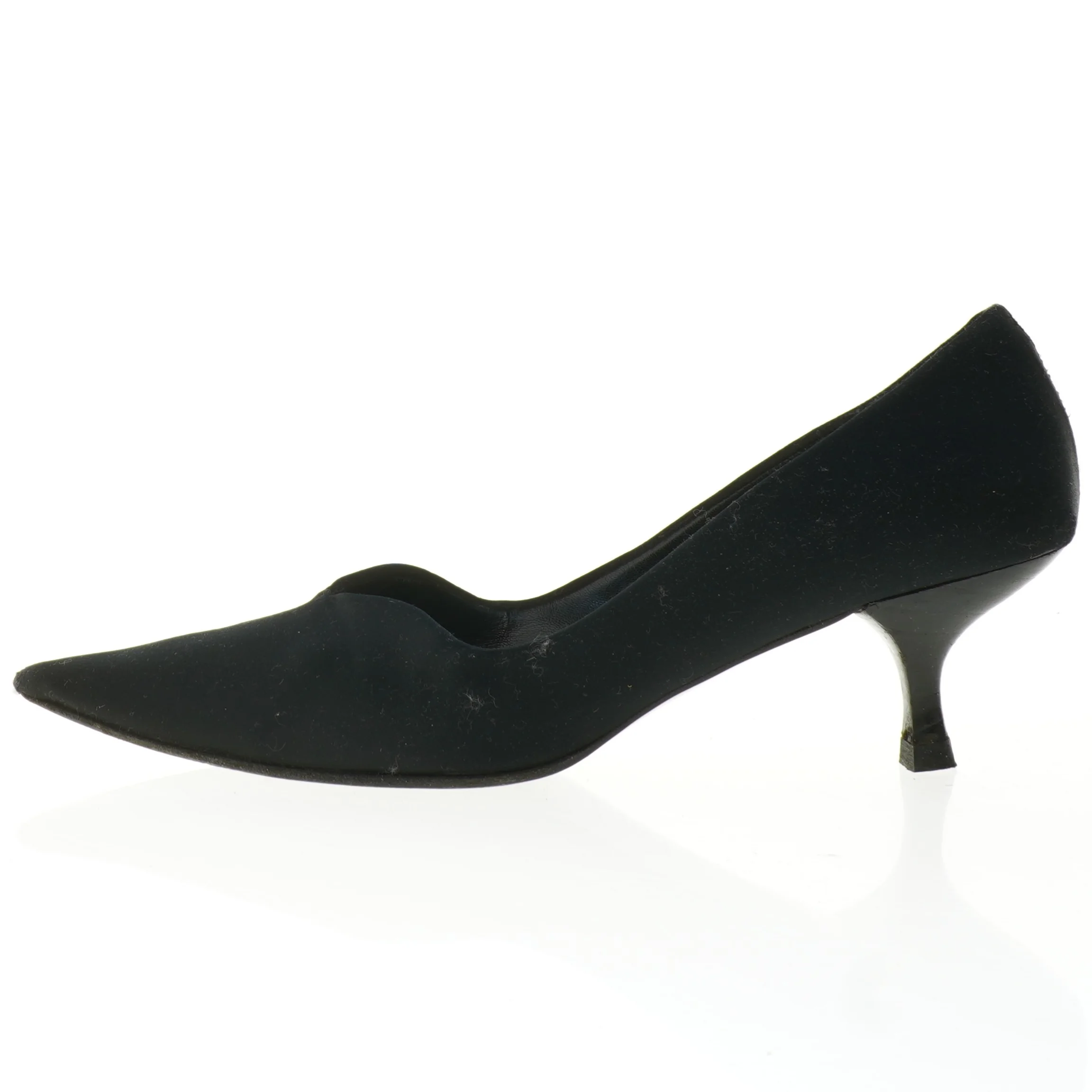 Sorte spidse stiletter fra Ana Bonilla (str. 39 komma 5)