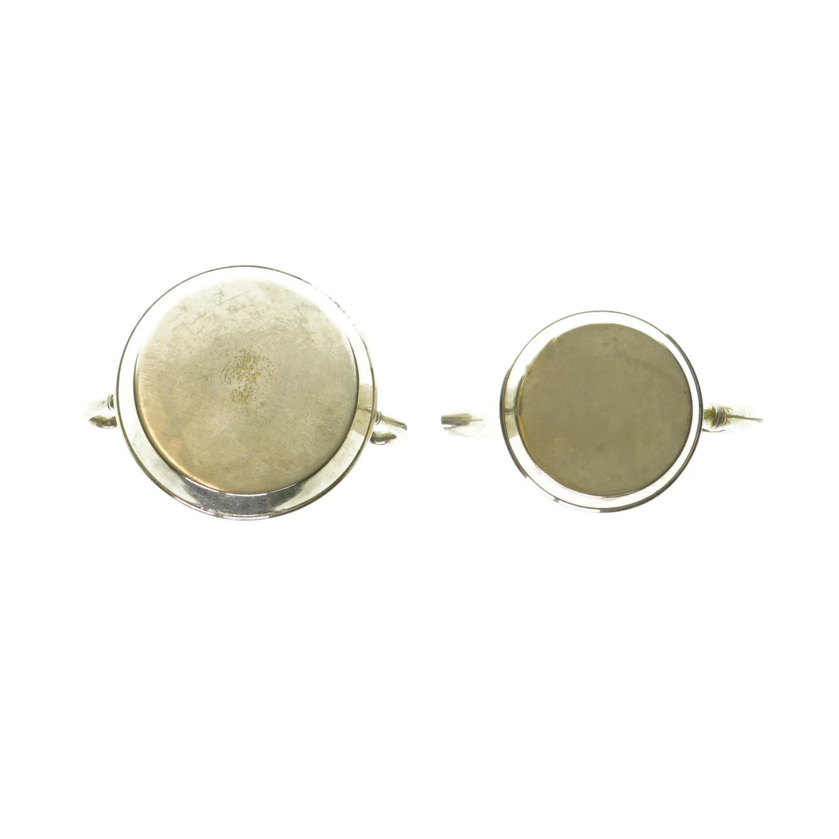 Kande og bærger i sølv 