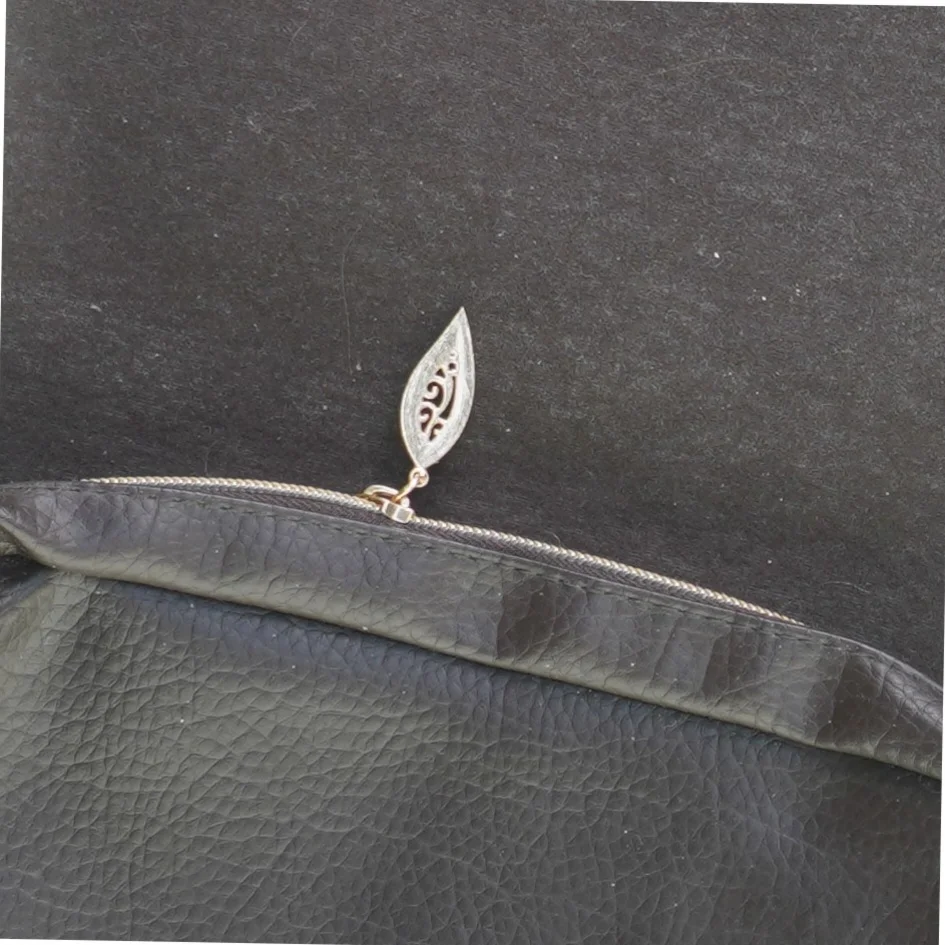 Skuldertaske fra Lbvyr (str. 29 x 25)