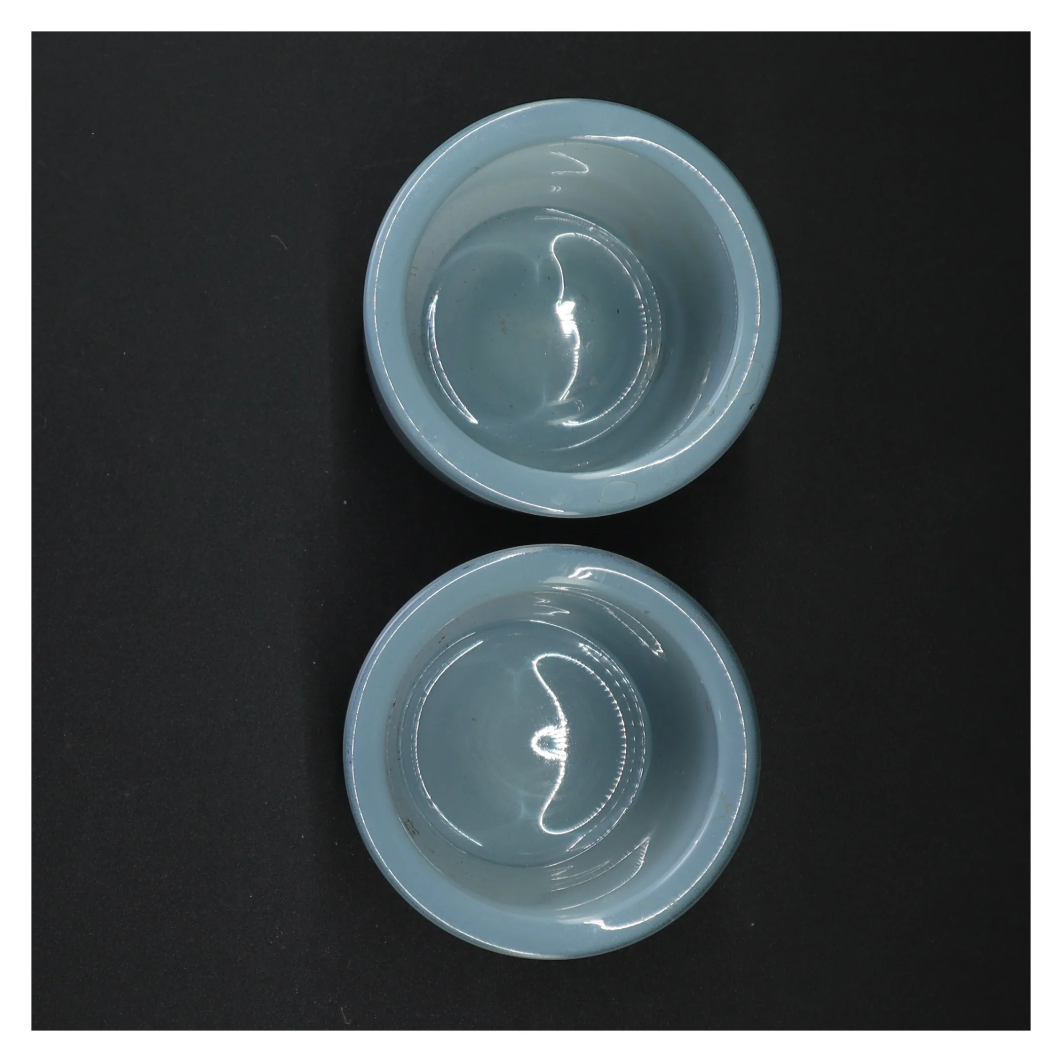 Lysestager i blåt glas (str. 8 x 9 cm)