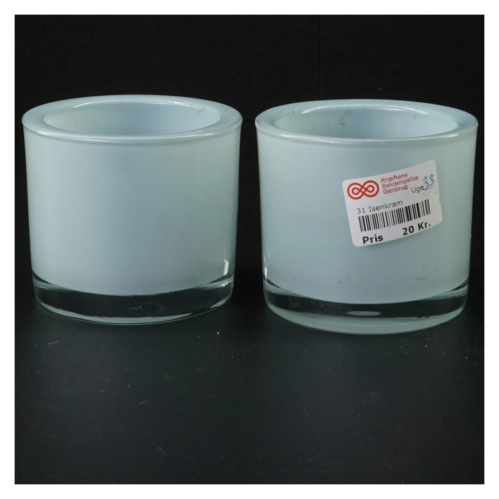 Lysestager i blåt glas (str. 8 x 9 cm)