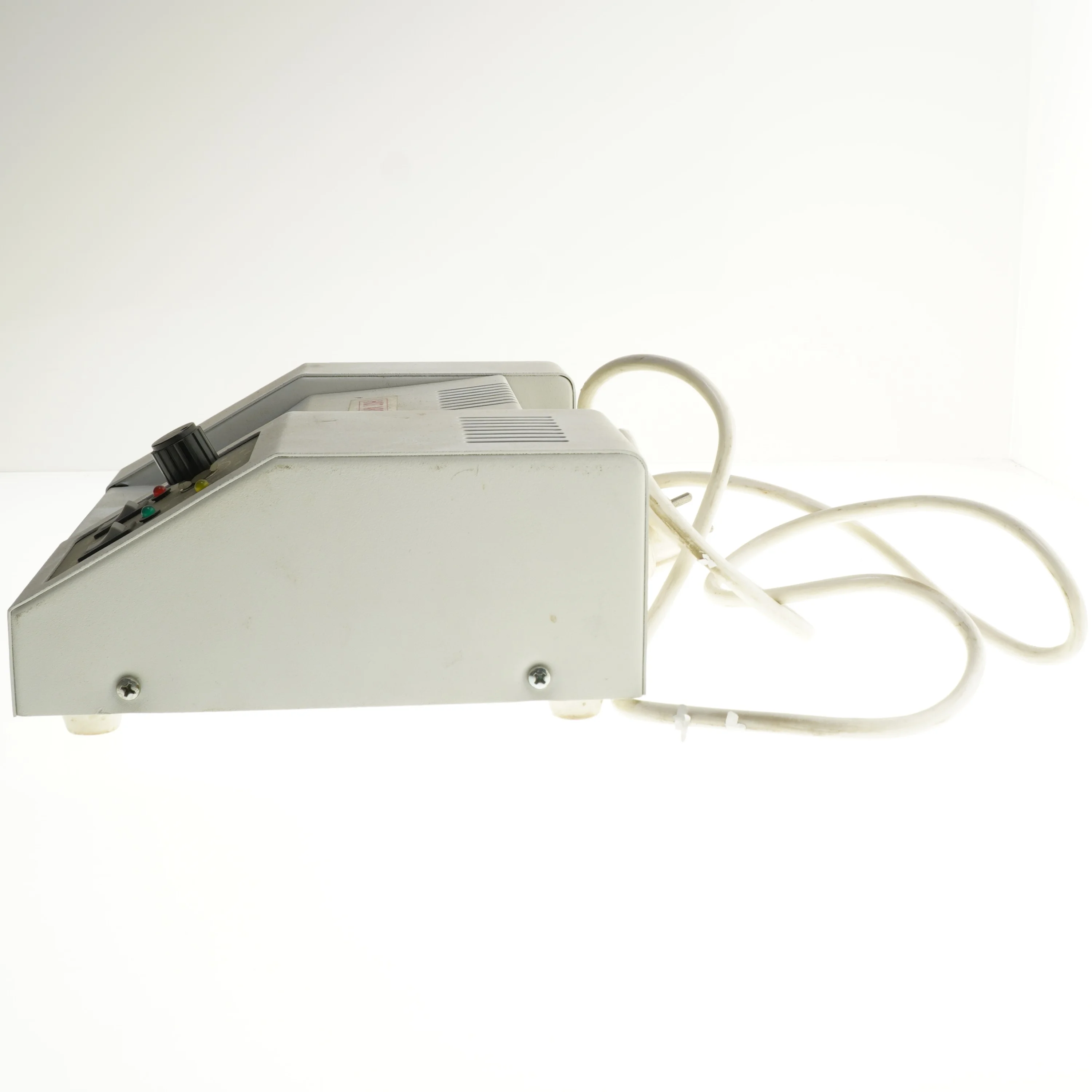 Lamineringsmaskine Attalam 100 fra Attalus (str. 25x21 cm)