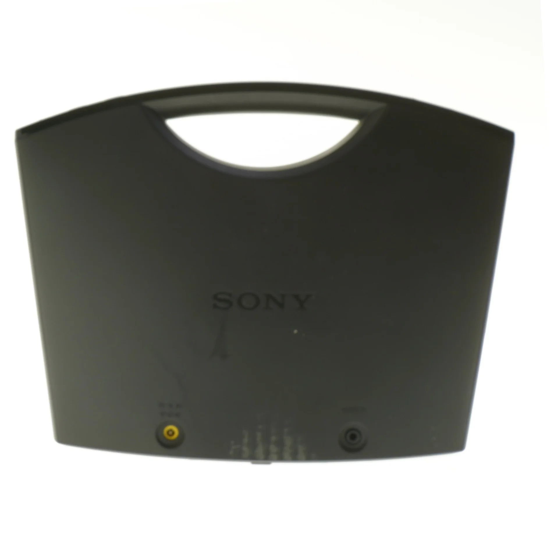 Sony bærbar højtaler fra Sony (str. 25x18,5 cm)