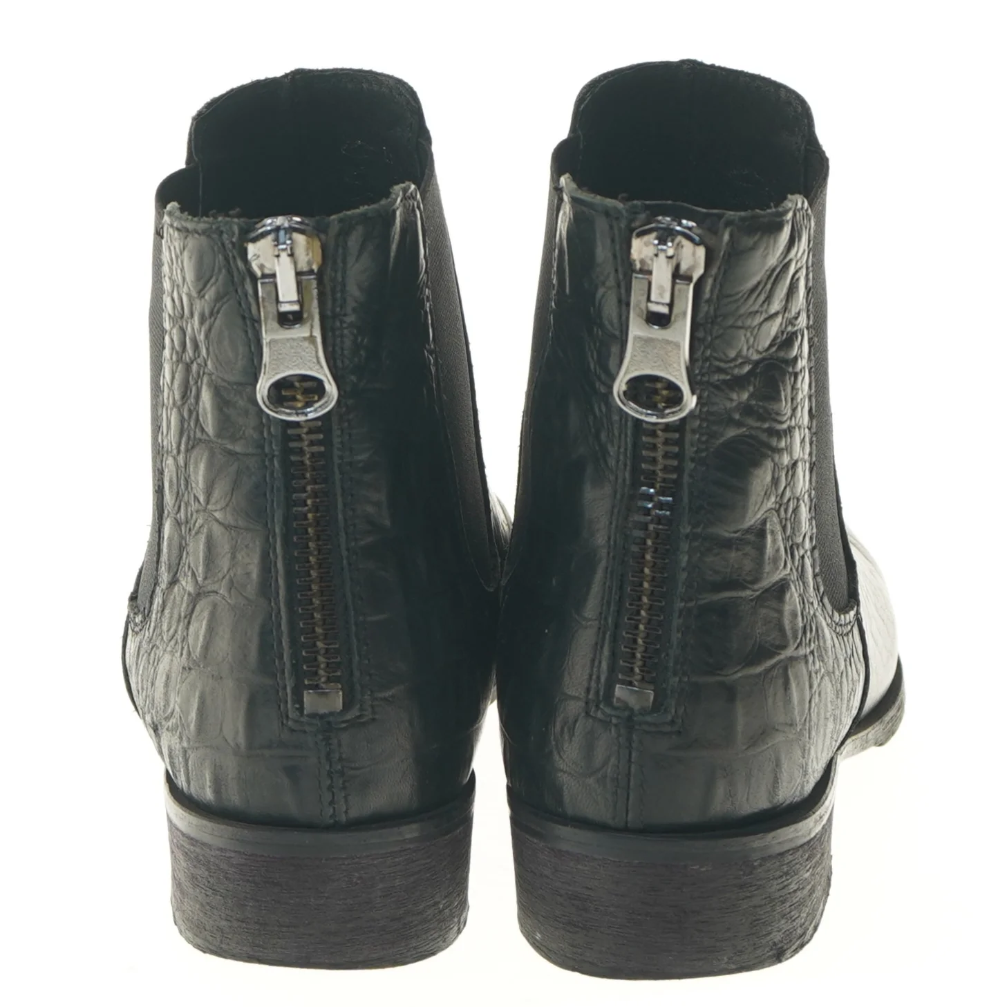 Sort støvle med krokodillemønster fra Zign (str. 41 )