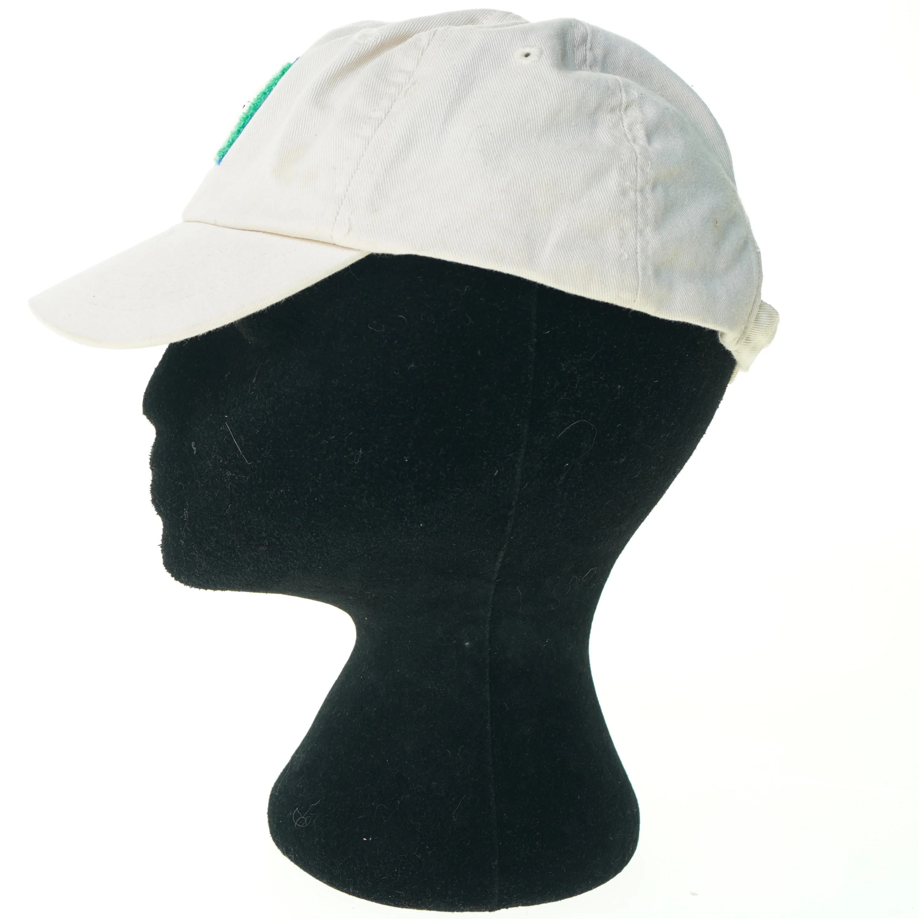 Kasket fra Zara (str. 17 x 27 cm)