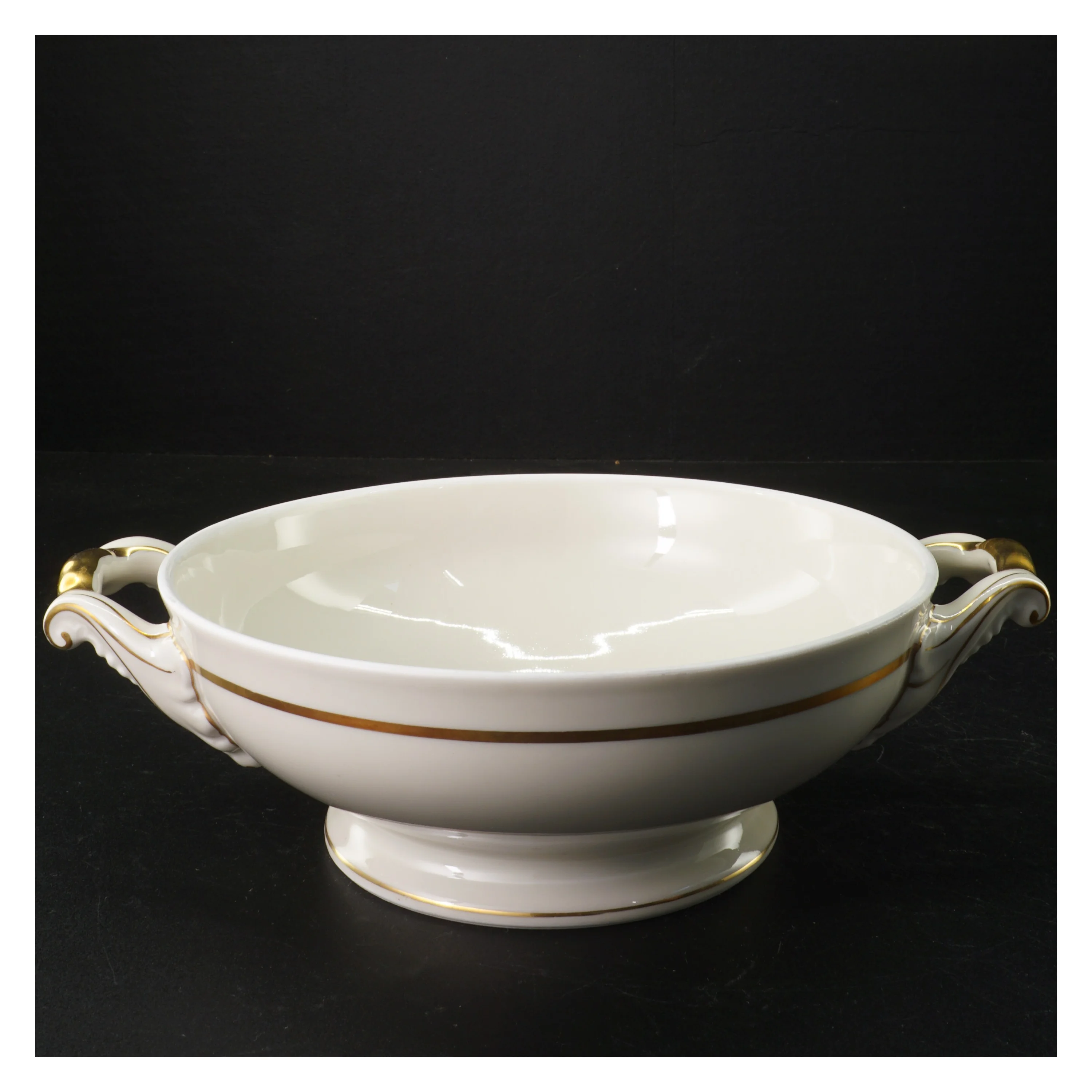 Porcelæns suppe terrin med låg og håndtag fra KPM (str. 21,5 cm i diameter)