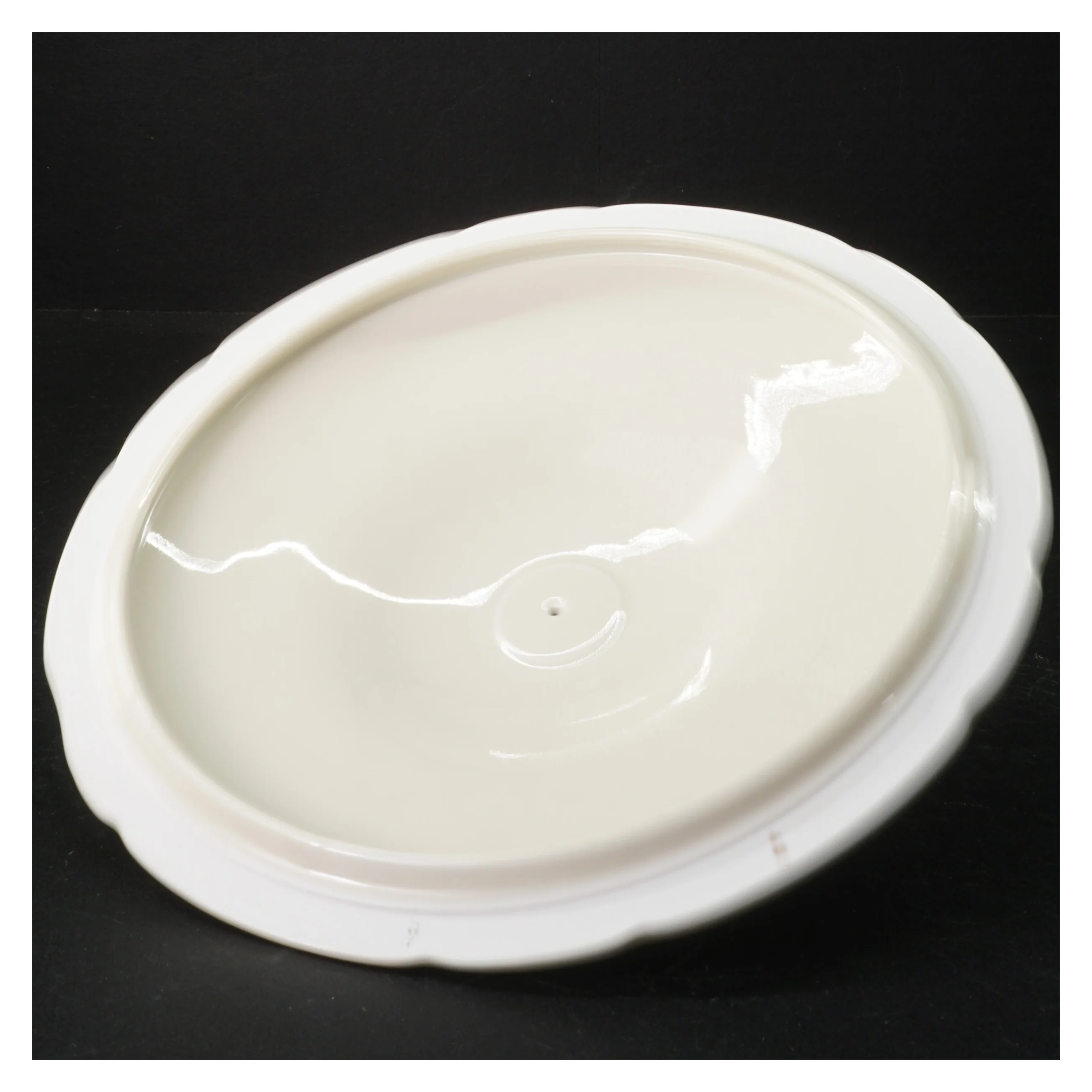 Porcelæns suppe terrin med låg og håndtag fra KPM (str. 21,5 cm i diameter)