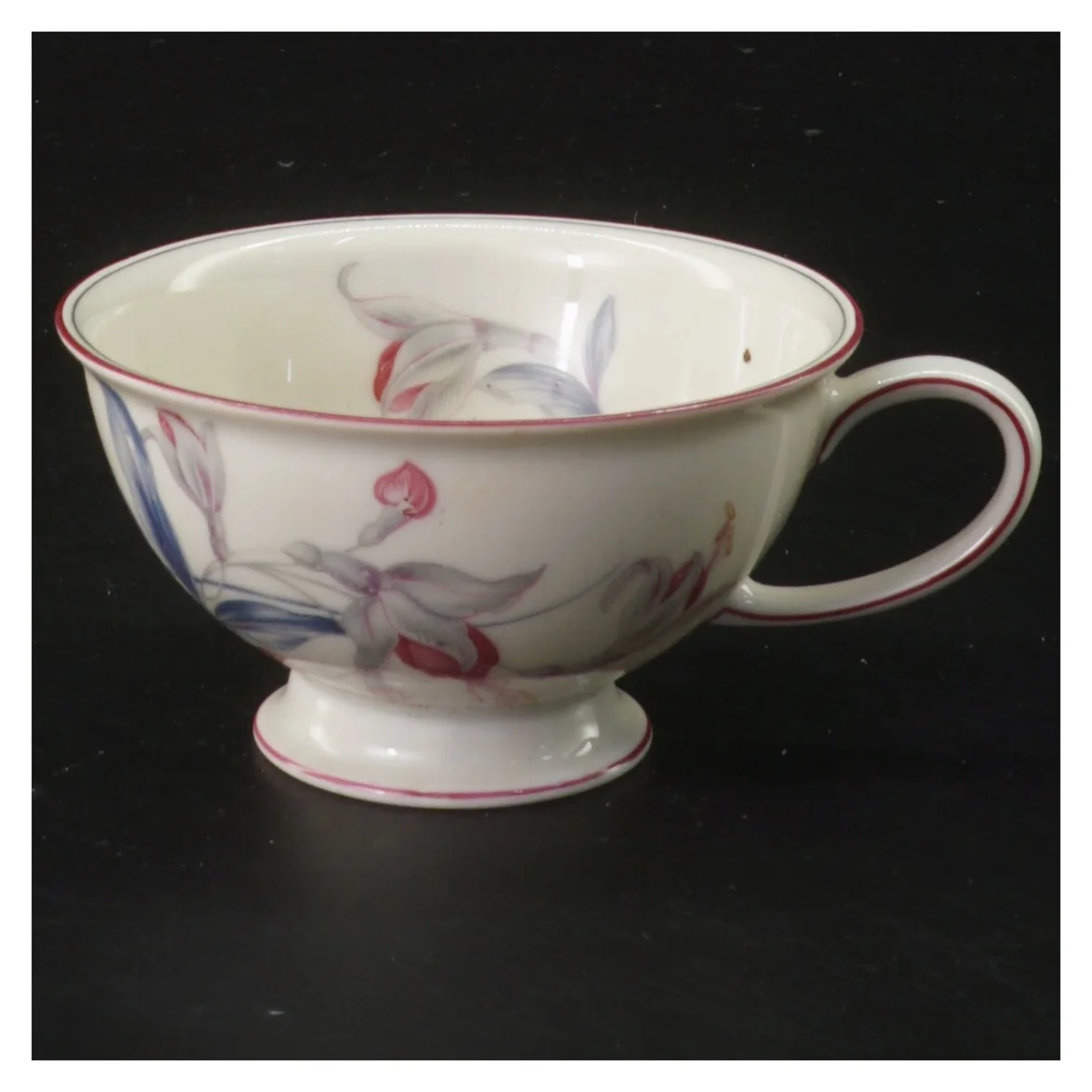 Porcelænskop med blomstermønster fra Rosenthal (str. Ø 9,5 cm)