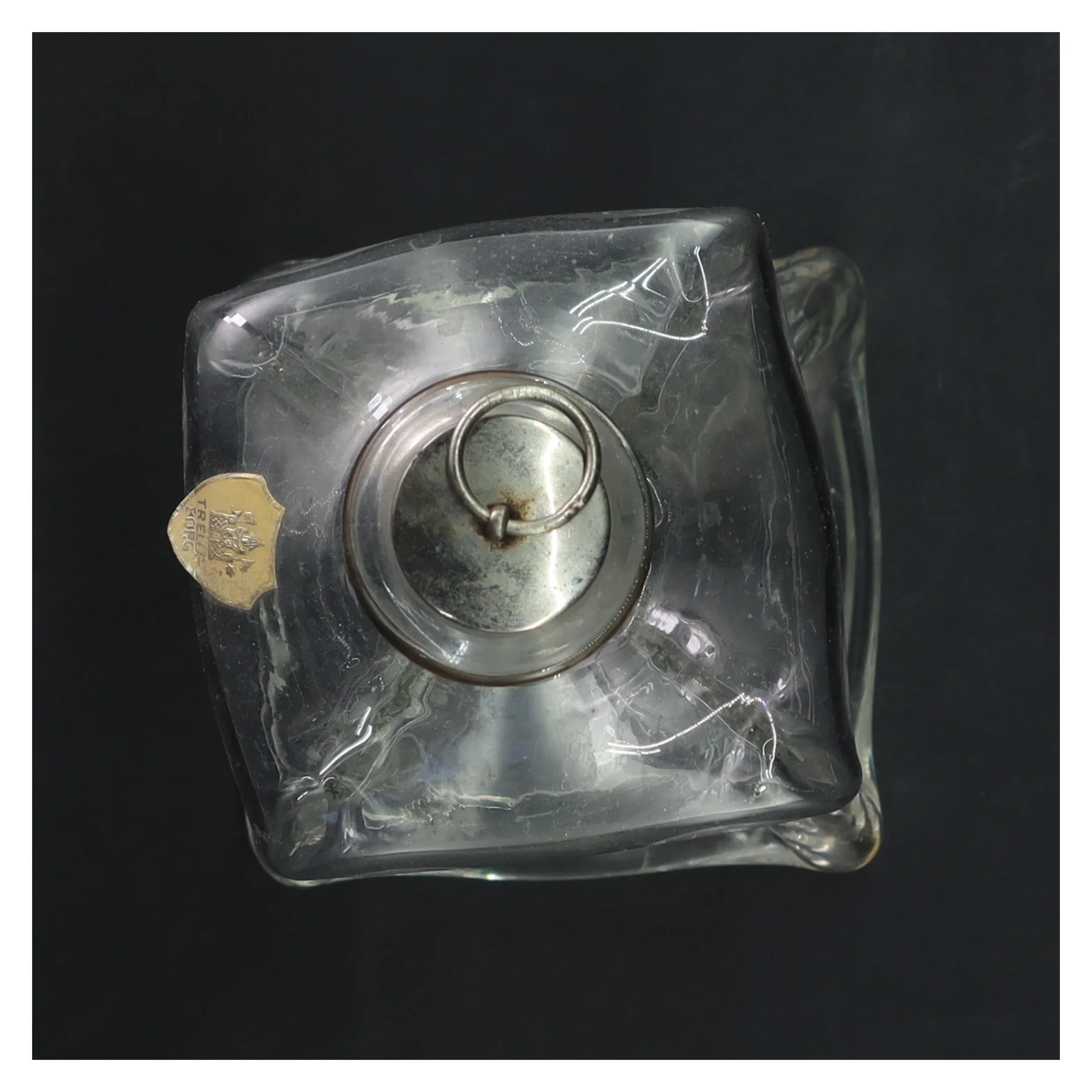 Snapsekarafel med metalprop (str. 20x10 cm)