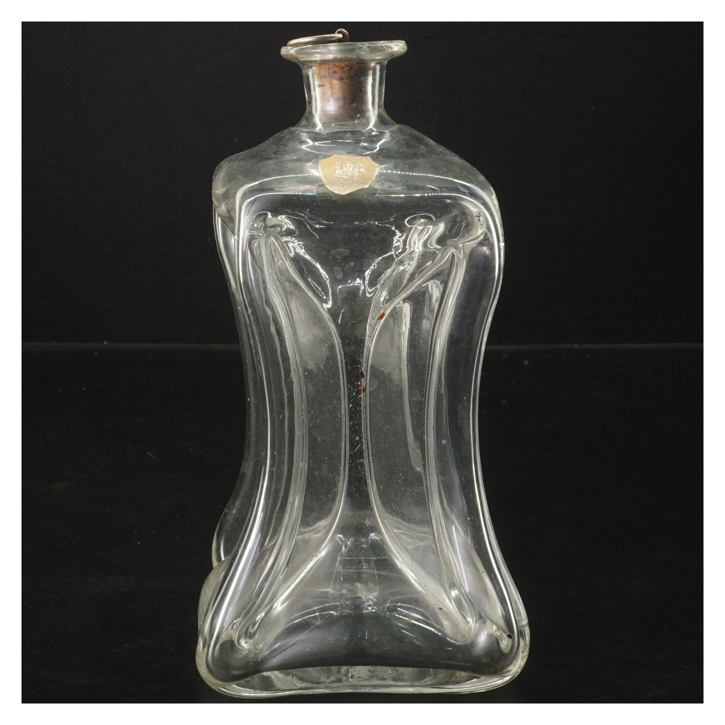 Snapsekarafel med metalprop (str. 20x10 cm)