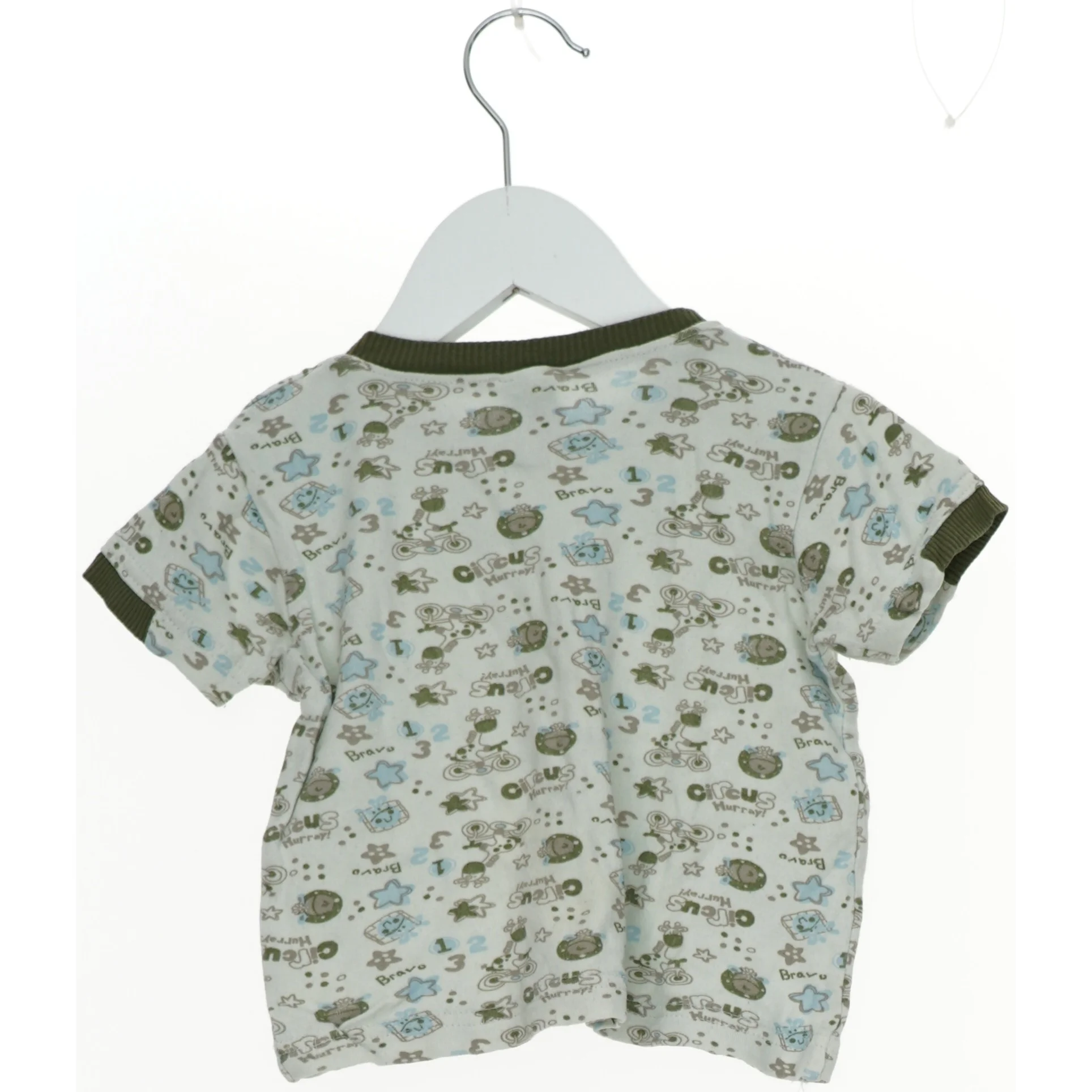 Børne T-shirt med motiv fra Friends (str. 74)