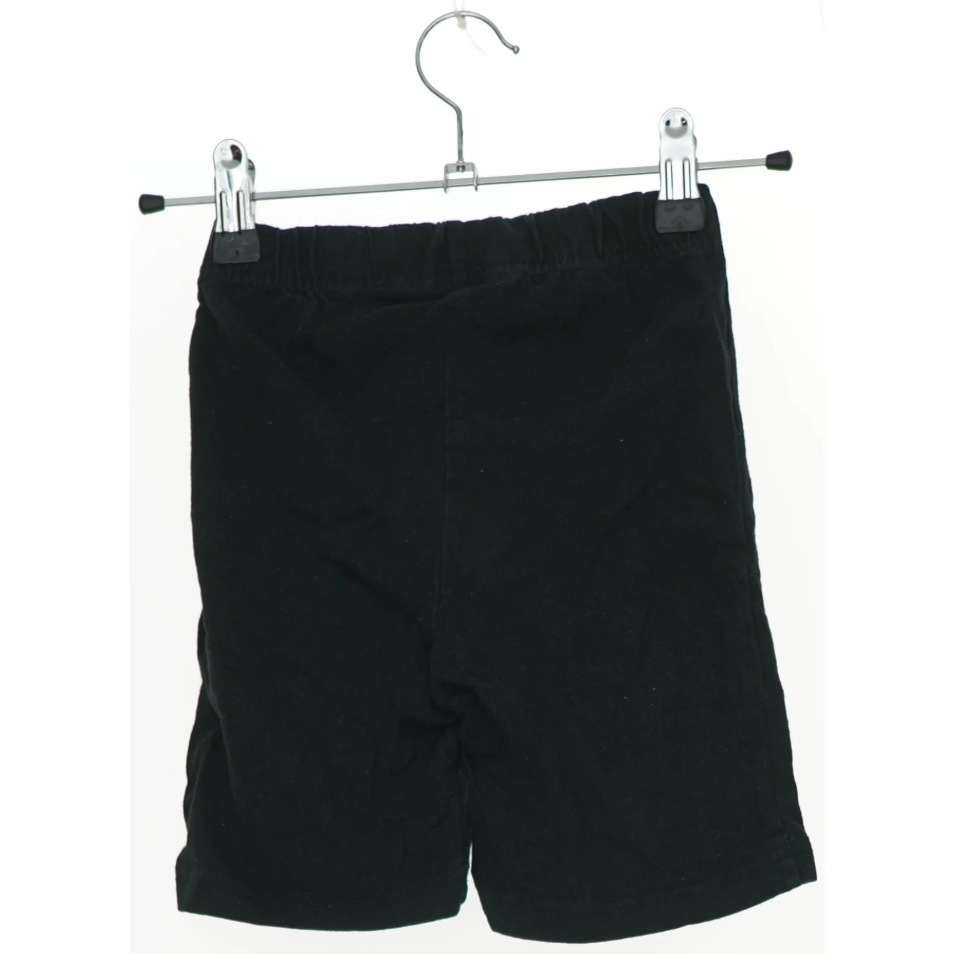 Børne shorts med pirate print (str. 104)