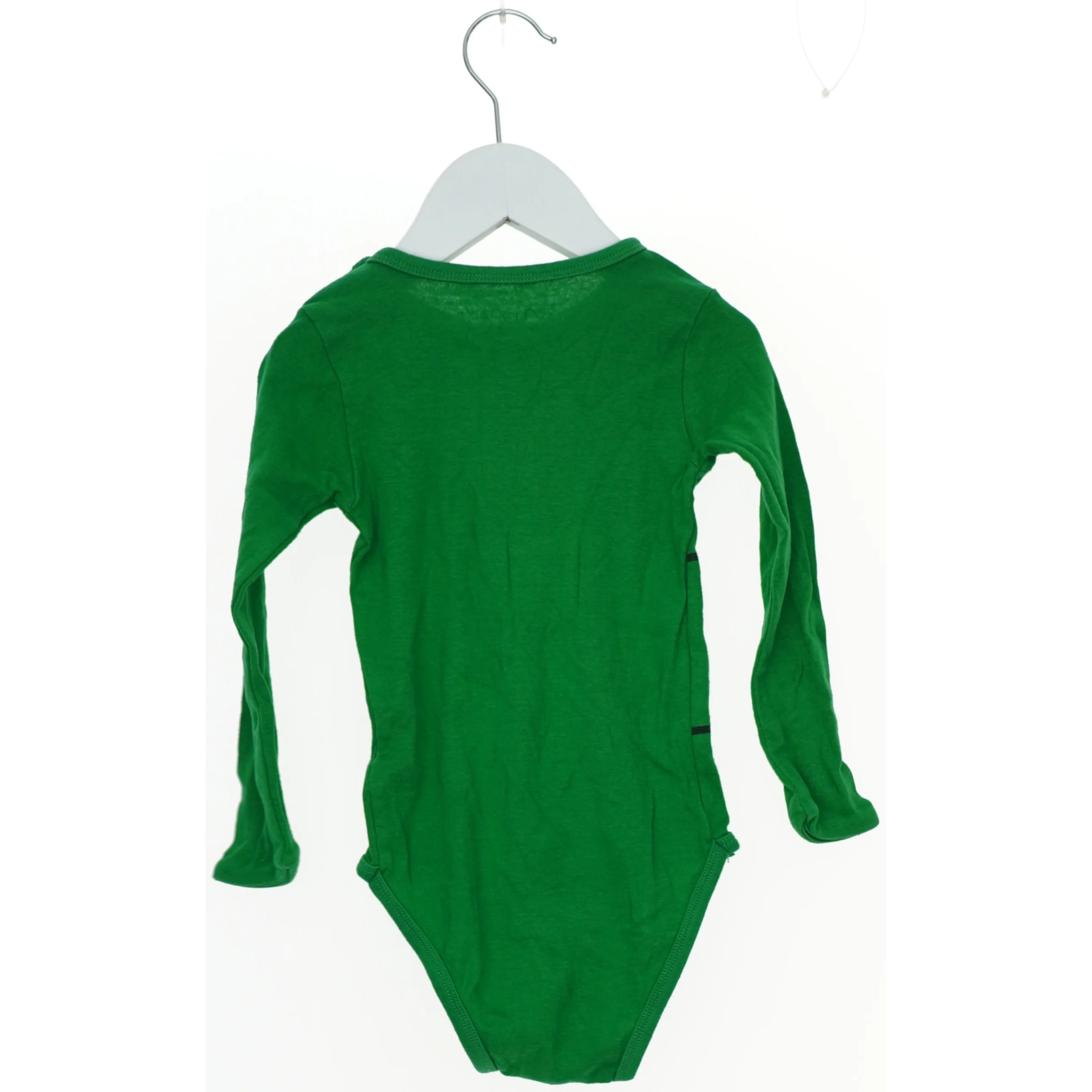 Grøn langærmet bodystocking med elefantmotiv fra Mads & Mette (str. 98)