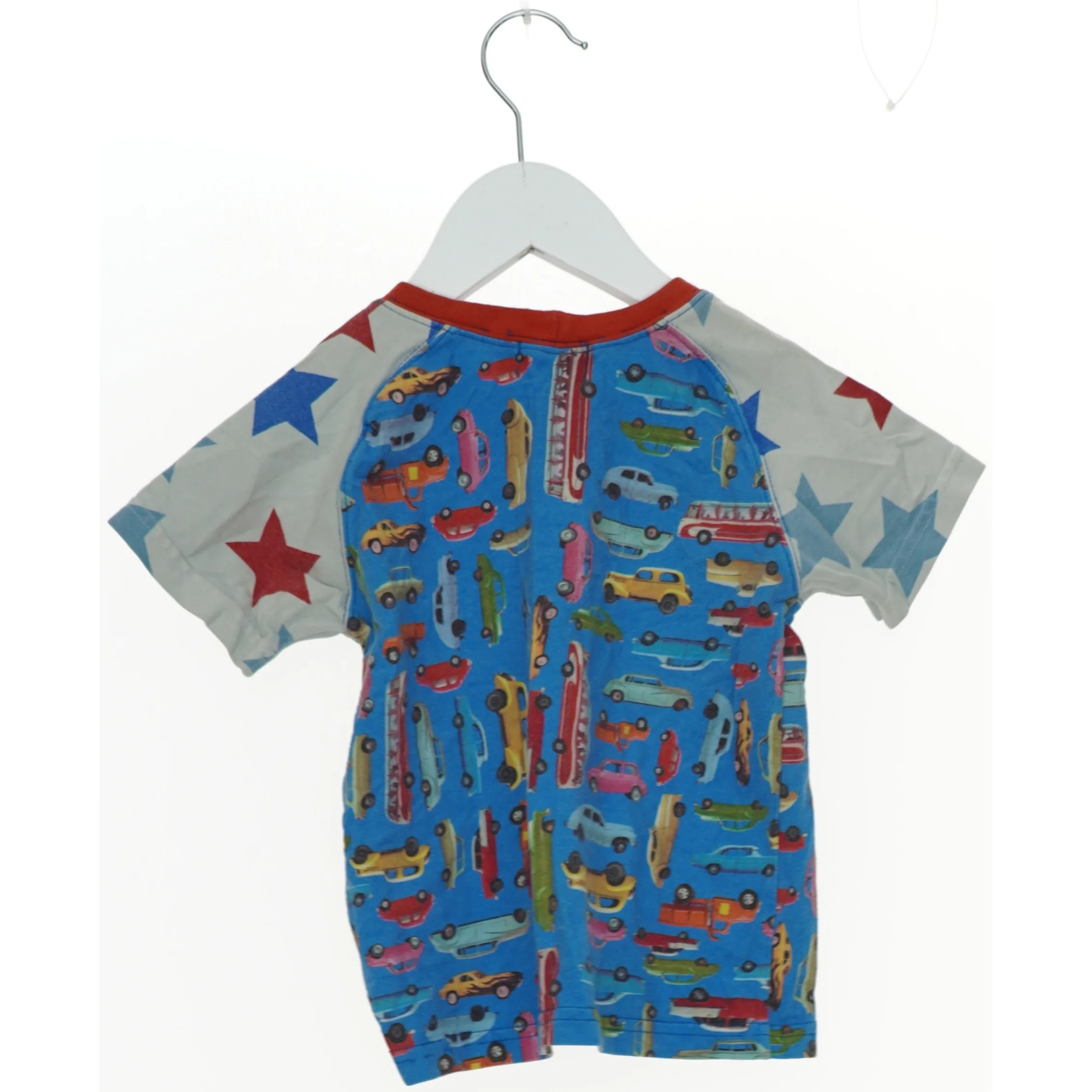 T-shirt med bil- og stjernemotiv fra Molo (str. 98)