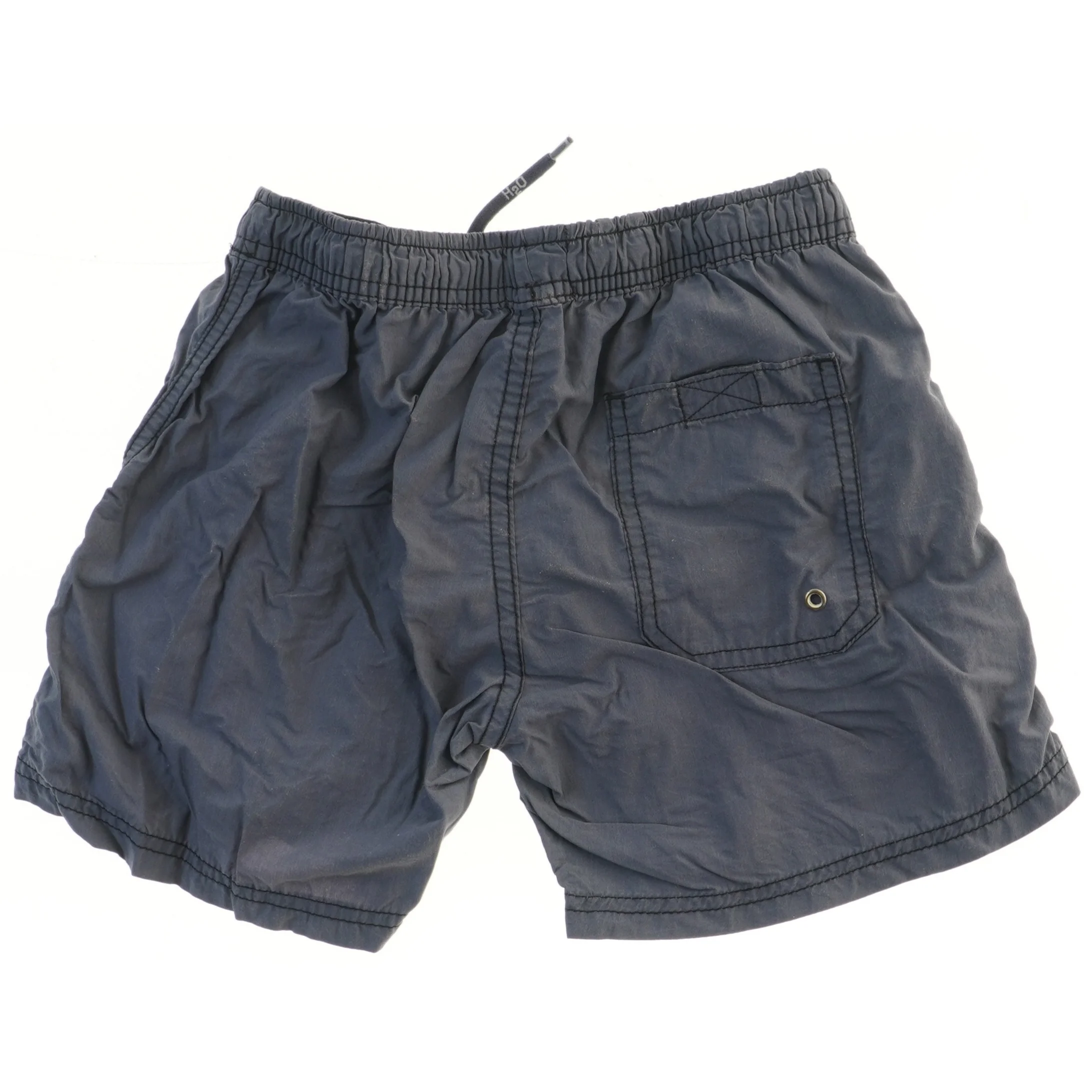 Badeshorts fra H2O (str. 140)