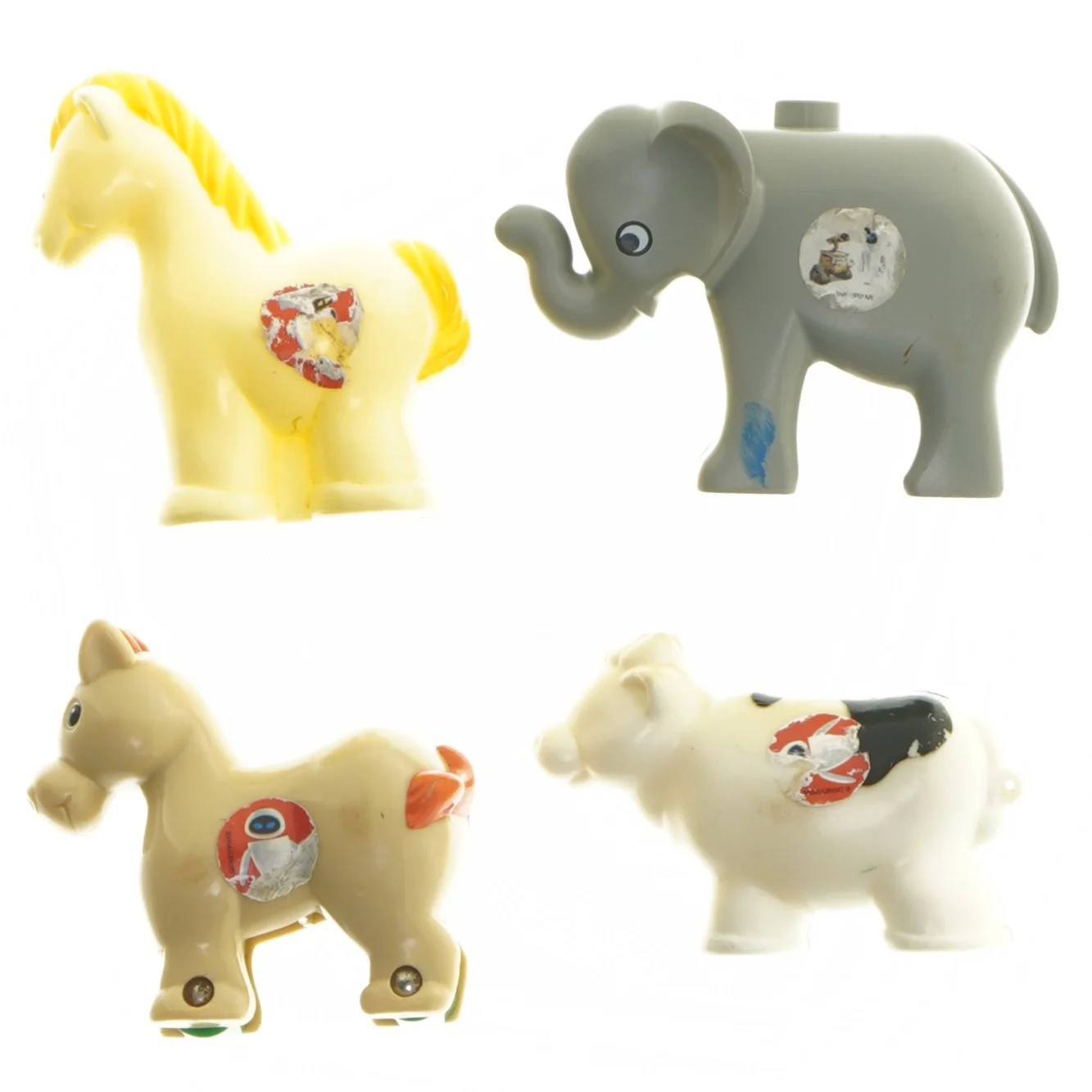 Plastikdyrefigurer med hjul (str. ca. 7 cm)