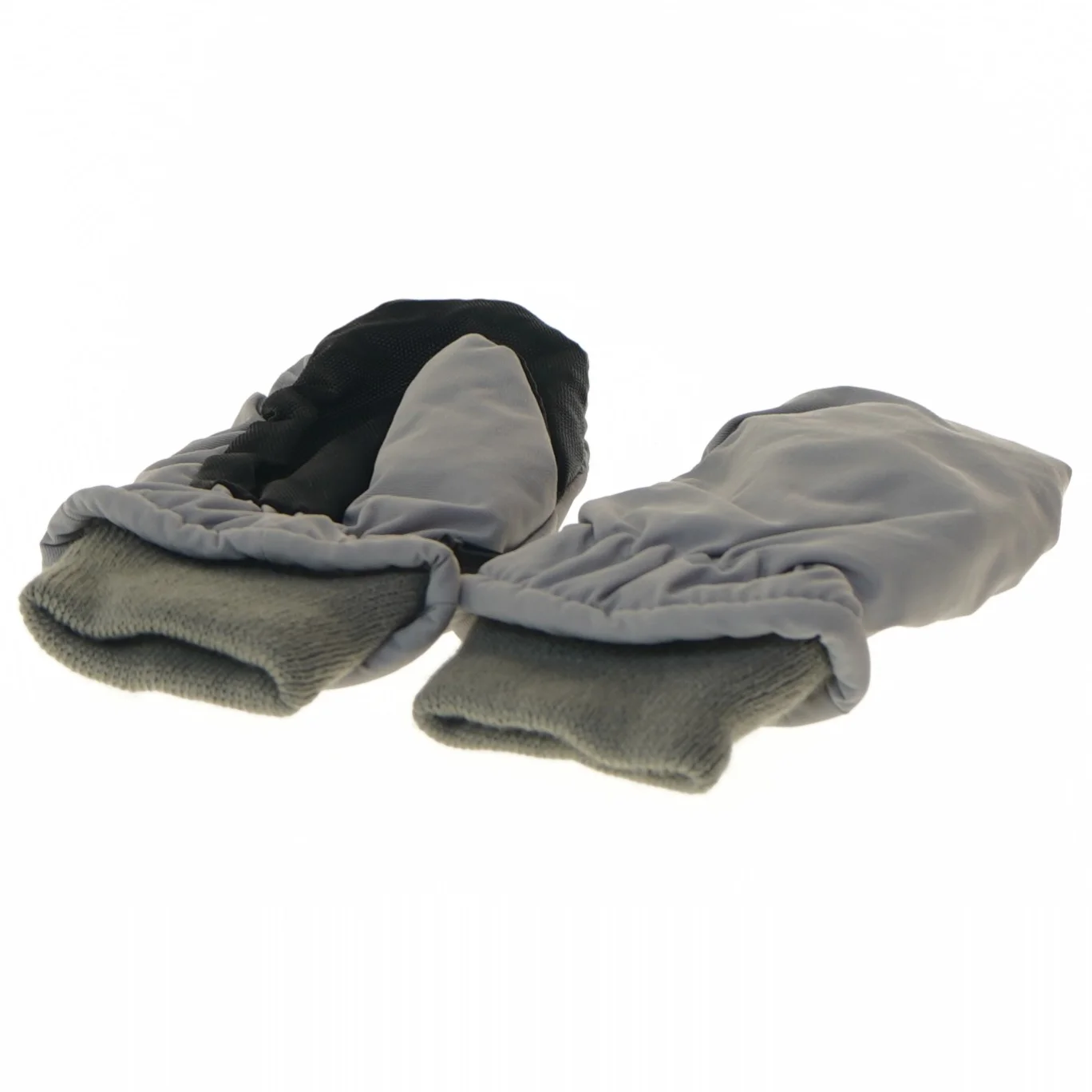 Grå børnevotter fra Coop (str. 110)