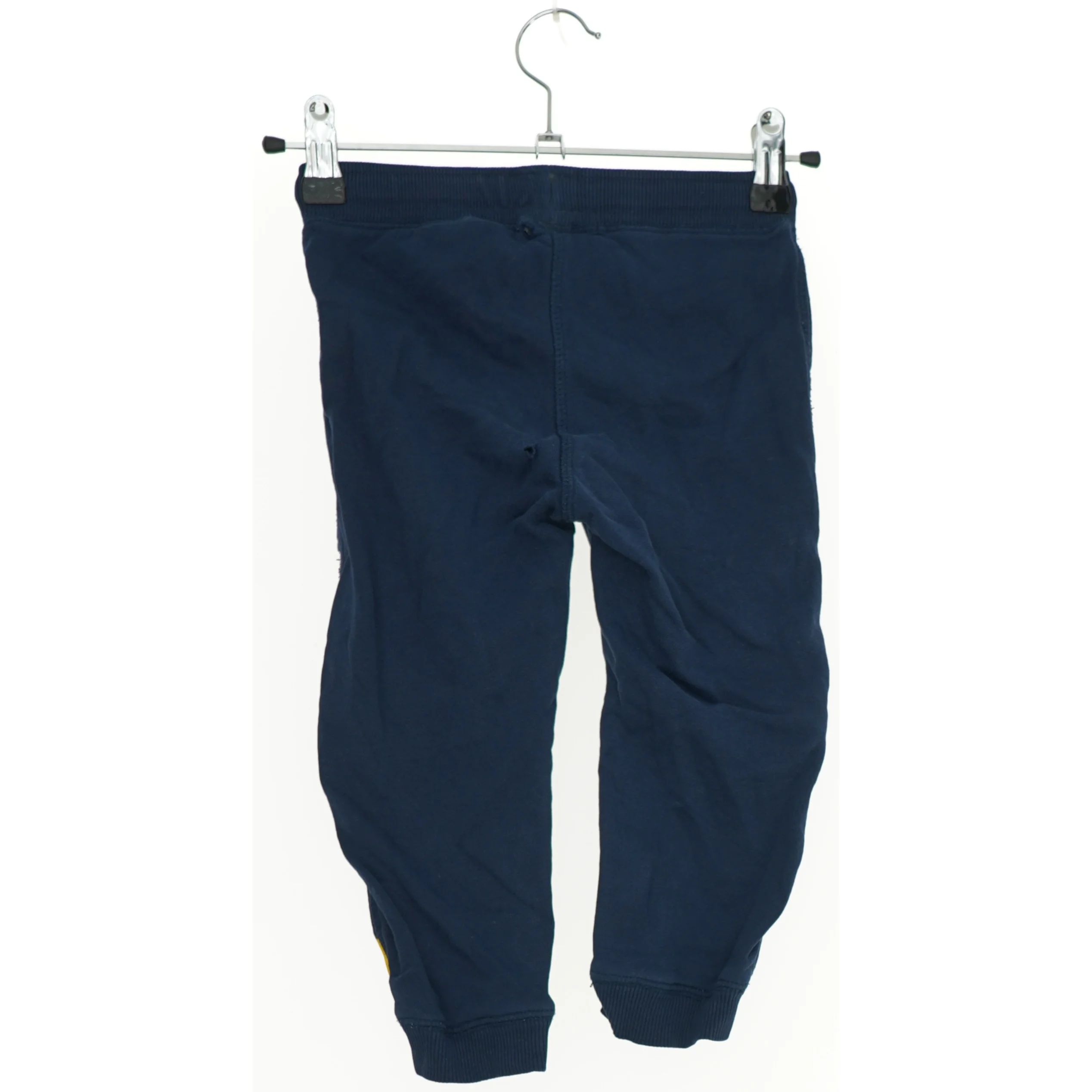 Disney Mickey Mouse bukser fra H&M (str. 92)