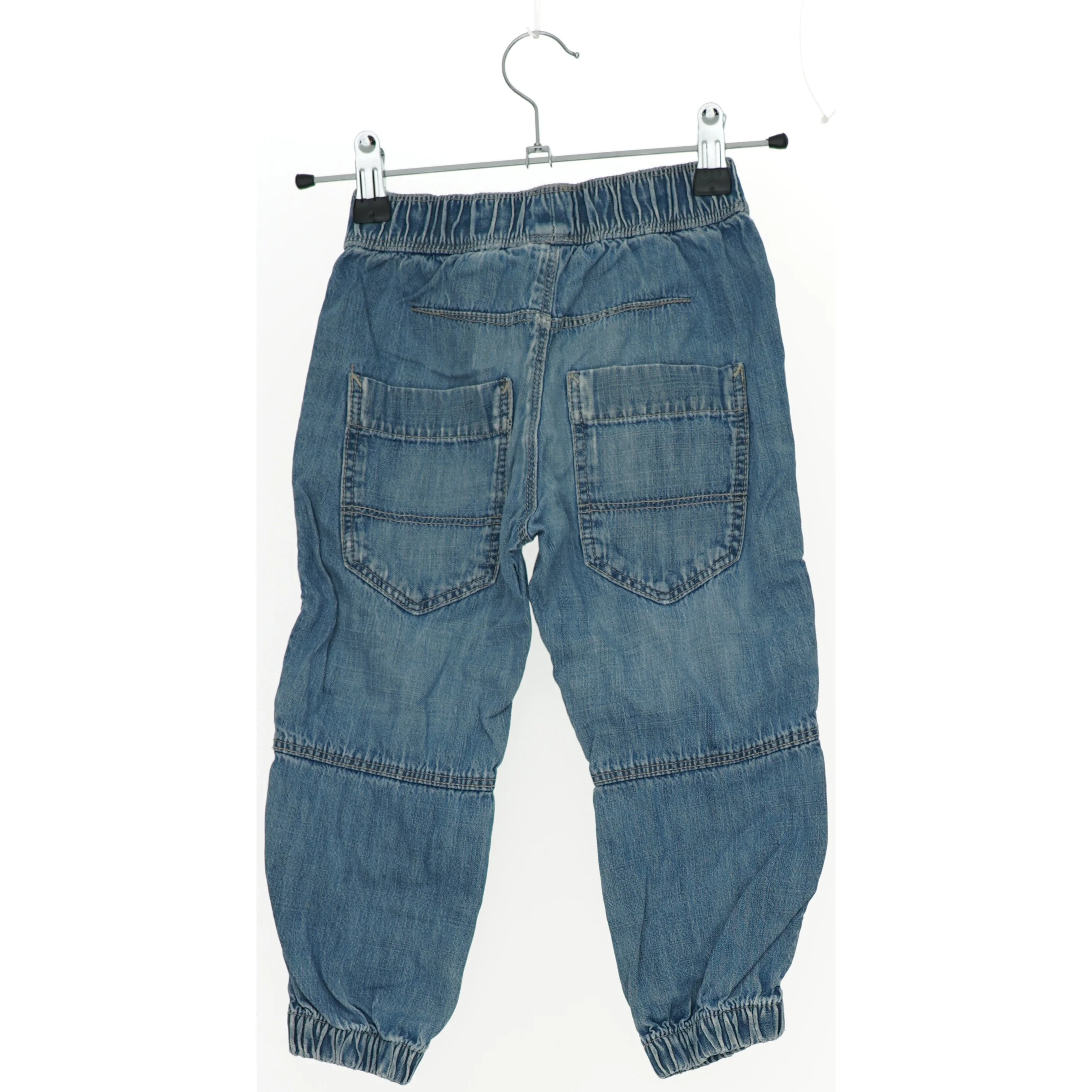 Slidte jeans til børn fra H&M (str. 98)