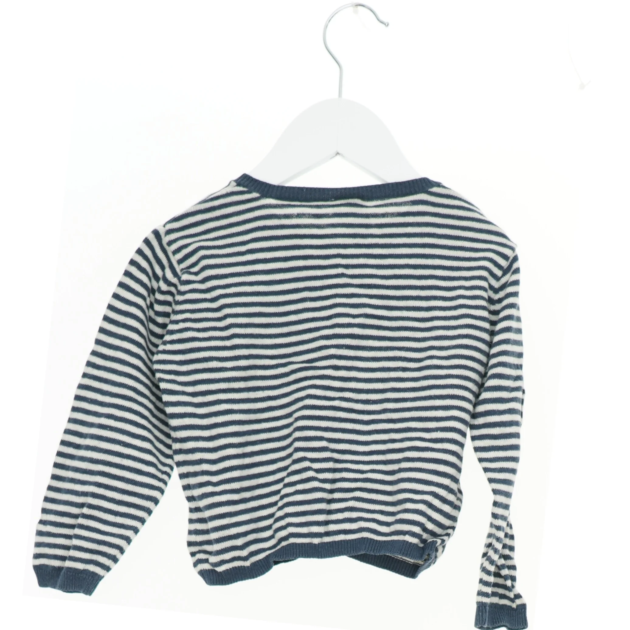 Strikket cardigan til børn fra Friends (str. 86)