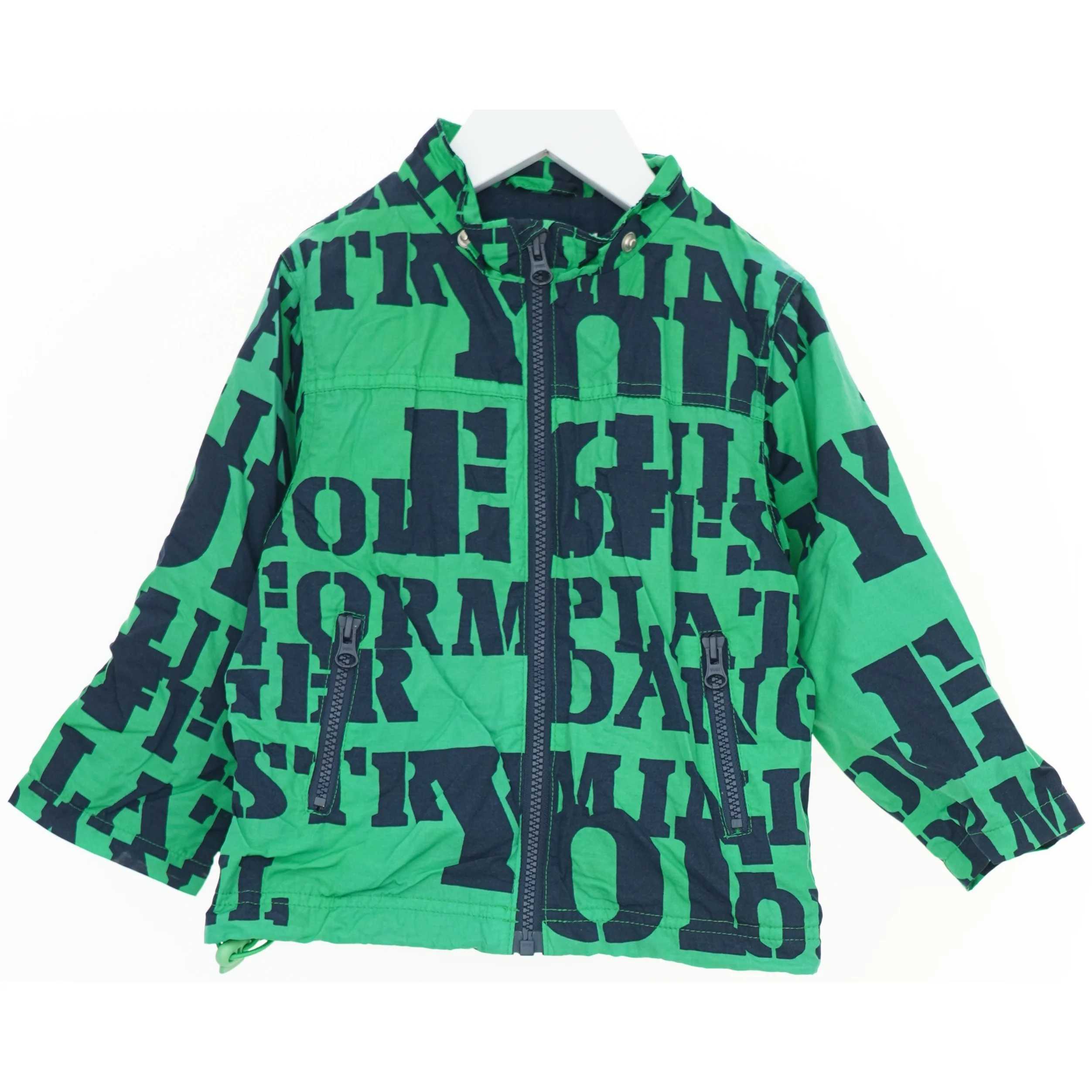 Jakke med bogstaver fra Name It (str. 92)