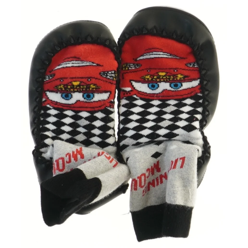 Børnesko med Cars Lightning McQueen motiv fra Disney (str. 26 )