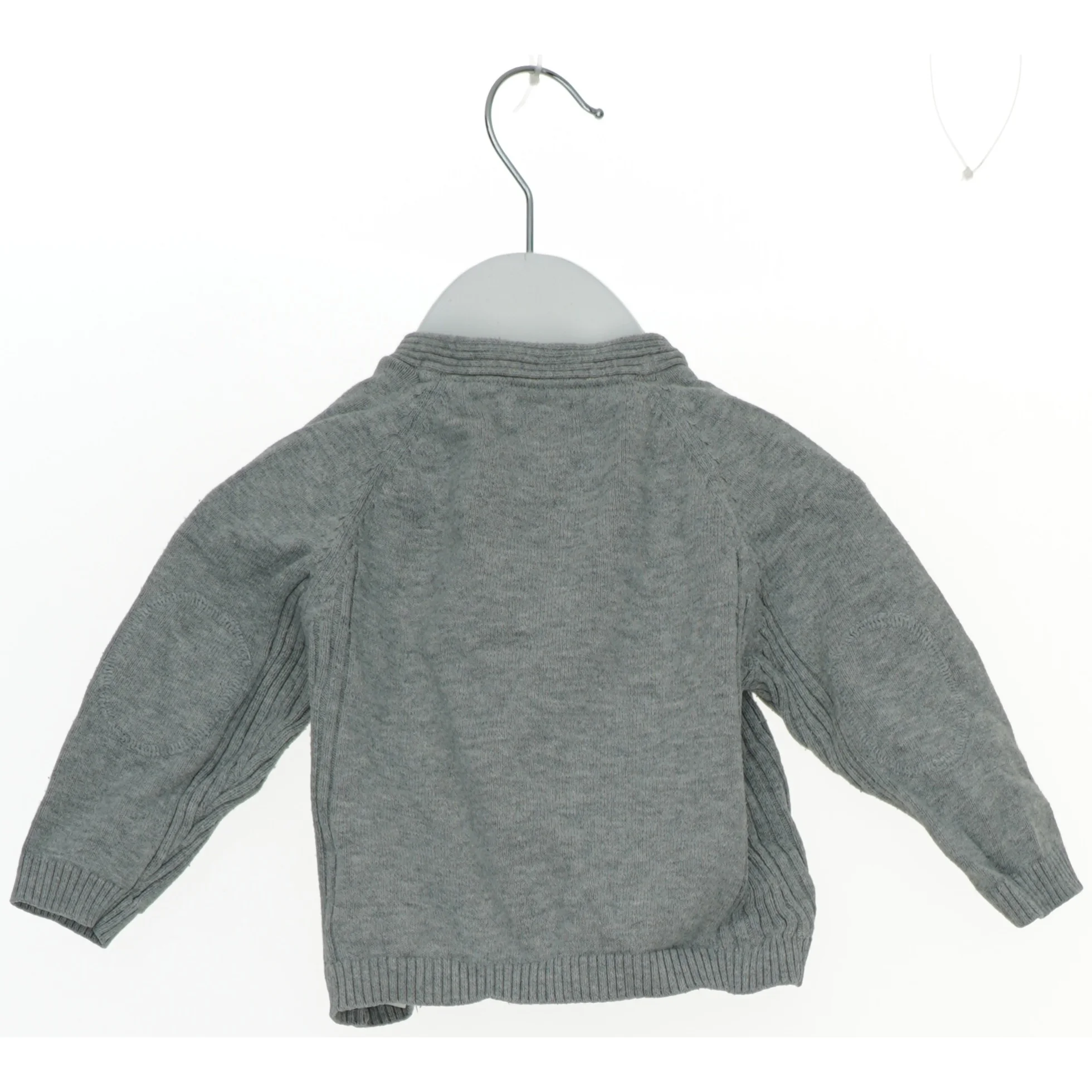 Grå cardigan til børn fra Name It (str. 74)